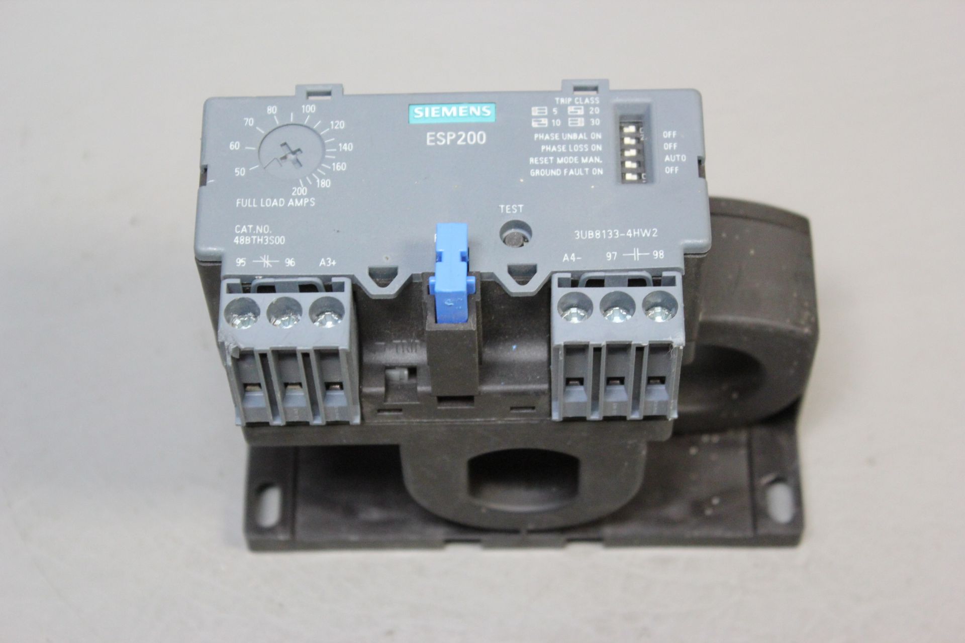 SIEMENS SOLID STATE OVERLOAD RELAY