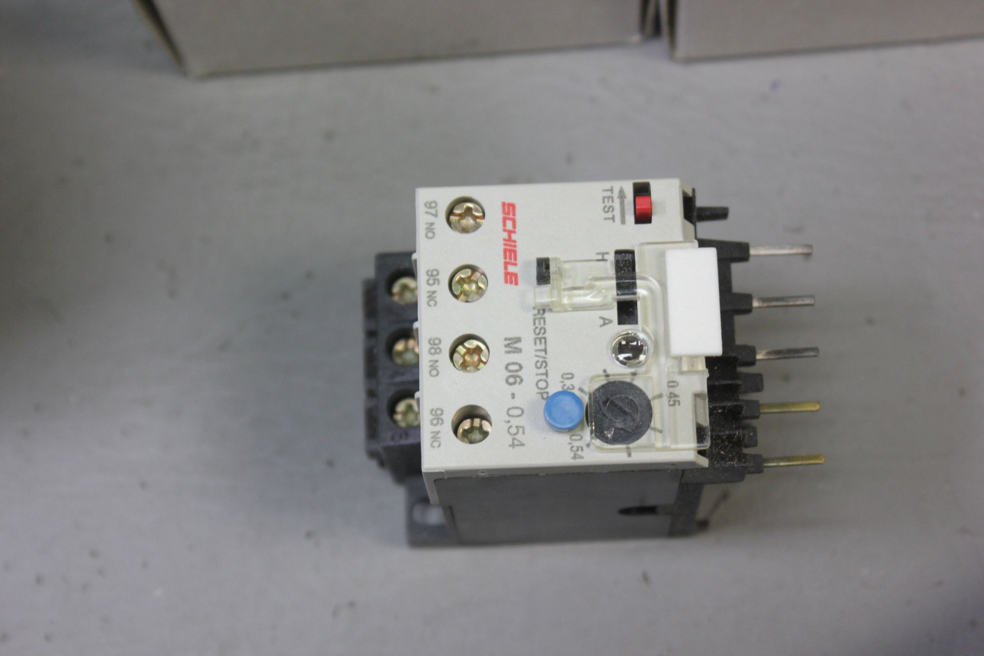 LOT OF 3 NEW SCHIELE THERMAL OVERLOAD RELAYS - Image 2 of 3