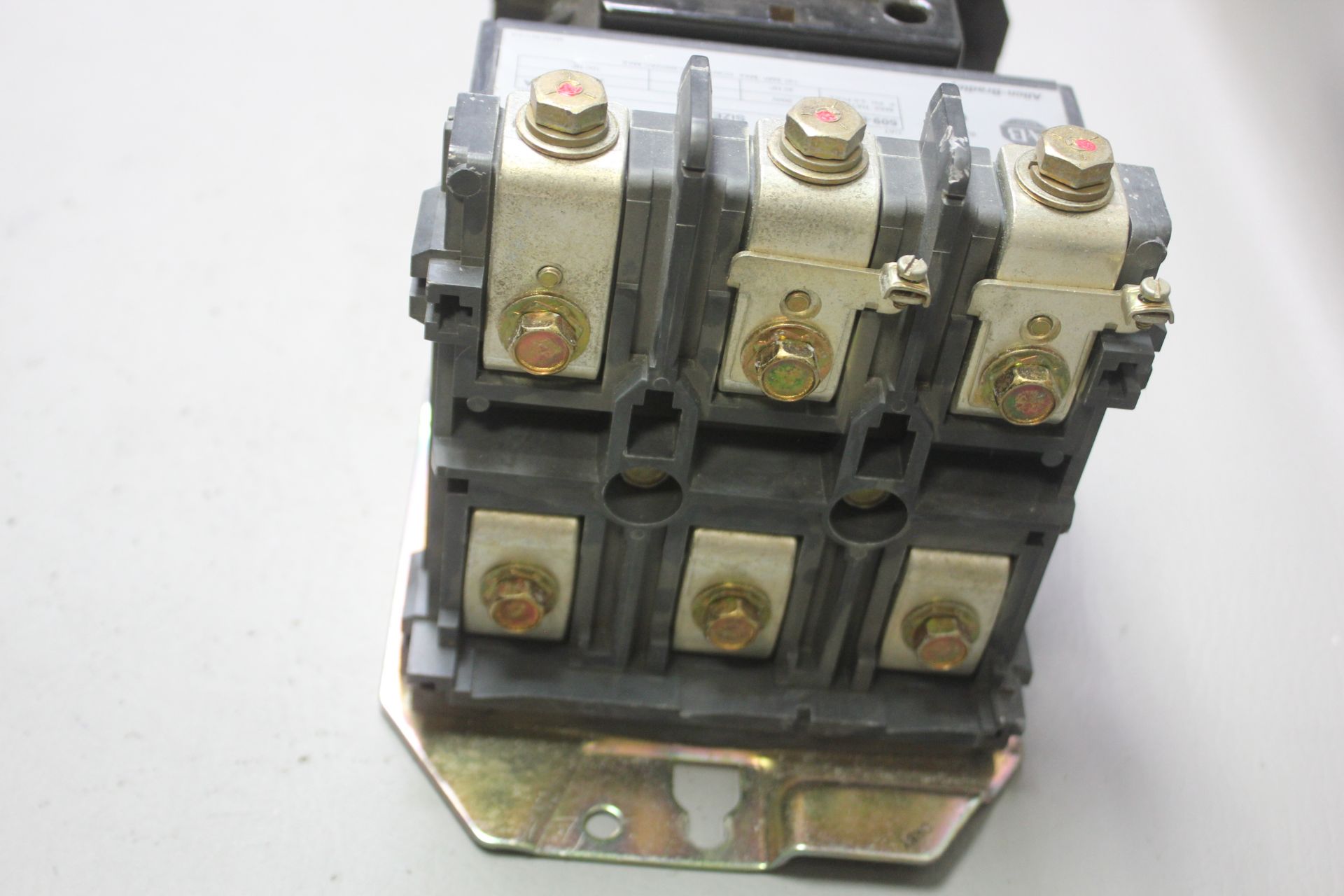 ALLEN BRADLEY SIZE 4 STARTER WITH OVERLOAD RELAY - Image 2 of 7