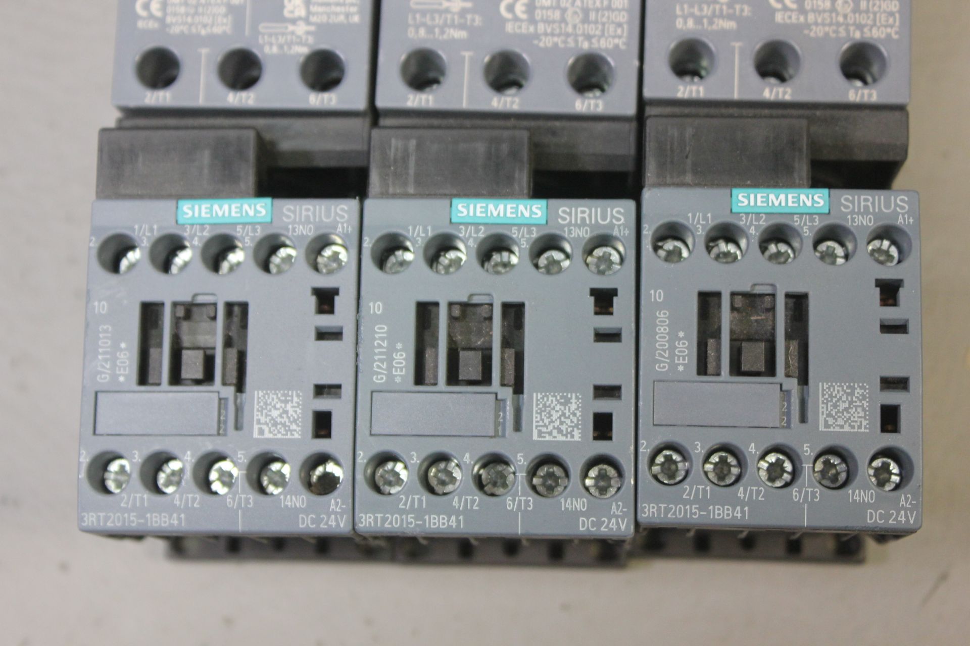 LOT OF 3 UNUSED SIEMENS DIRECT ON-LINE STARTERS - Image 4 of 5