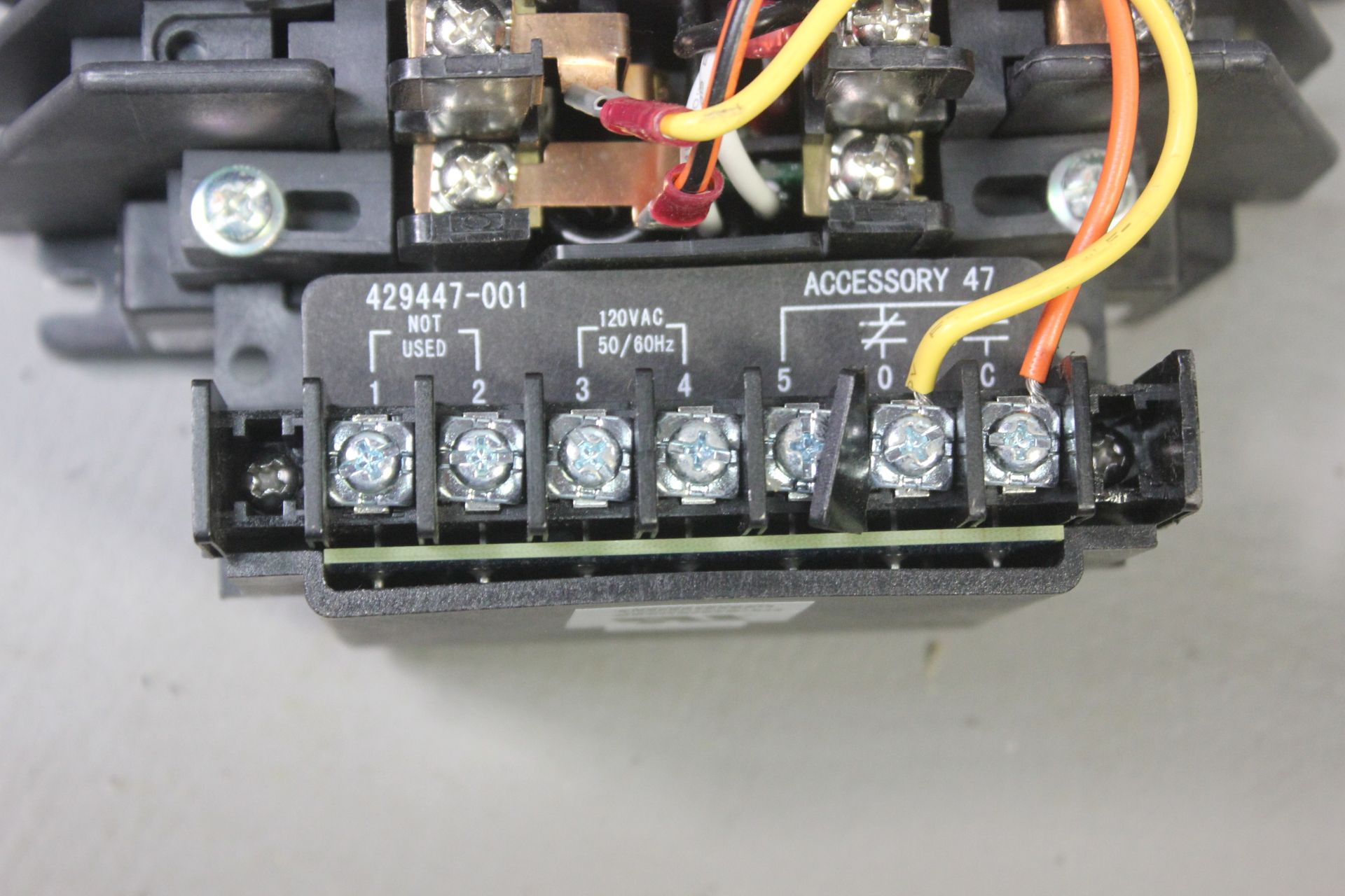 UNUSED SIEMENS CLM LIGHTING CONTACTOR WITH CONTROL MODULE - Image 4 of 4