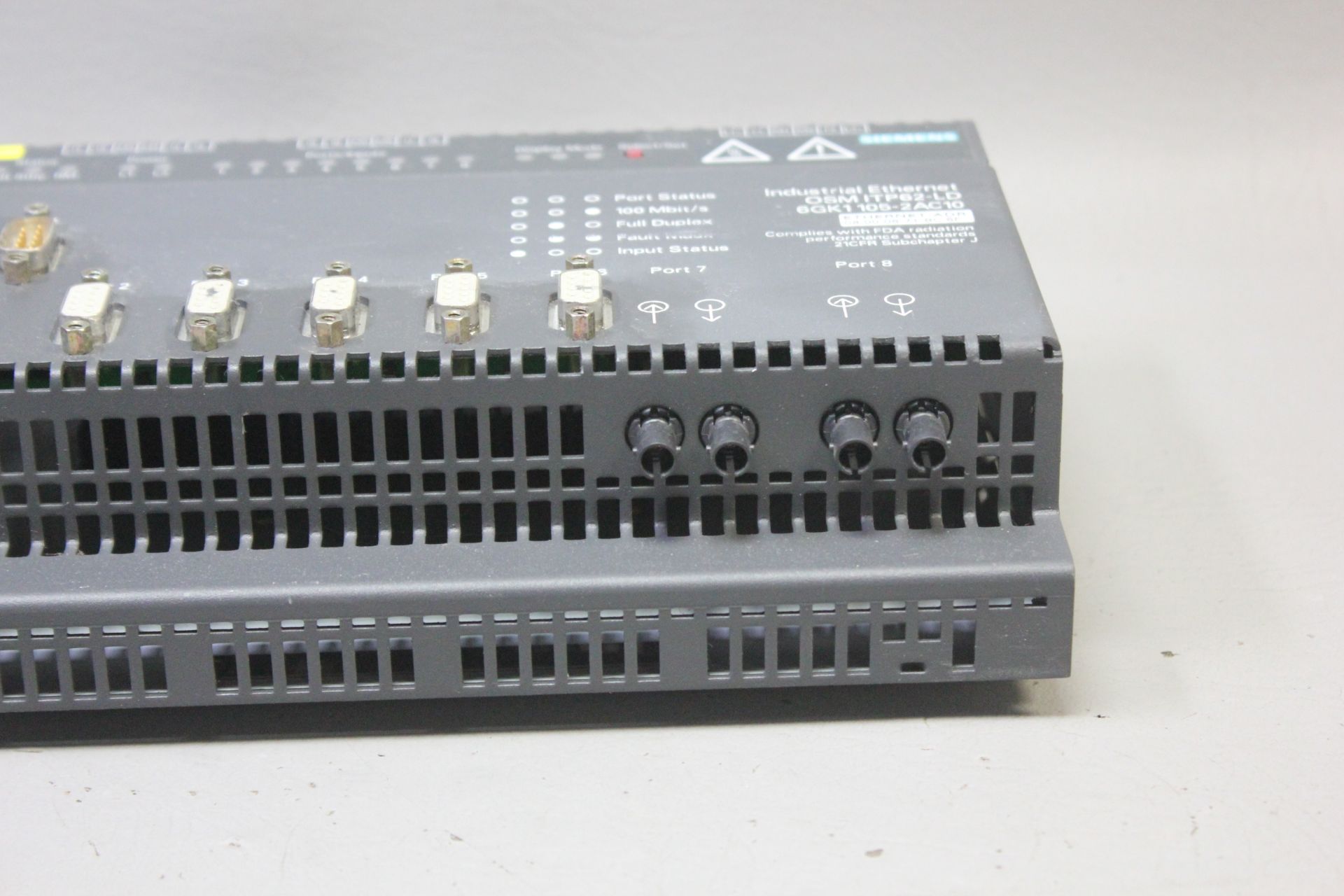 SIEMENS SIMATIC NET INDUSTRIAL ETHERNET OSM ITP62 MODULE - Image 8 of 8