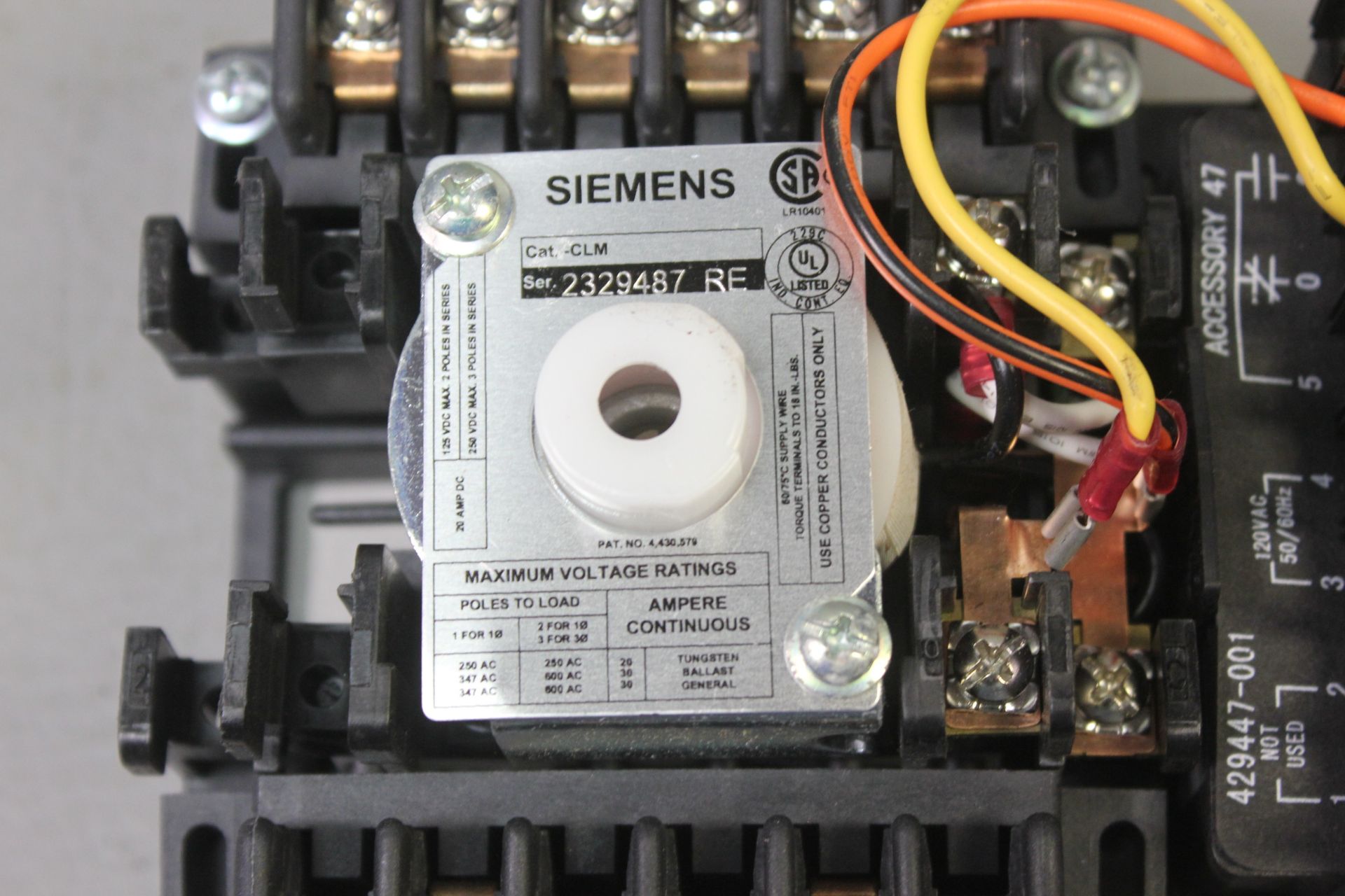 UNUSED SIEMENS CLM LIGHTING CONTACTOR WITH CONTROL MODULE - Image 3 of 4