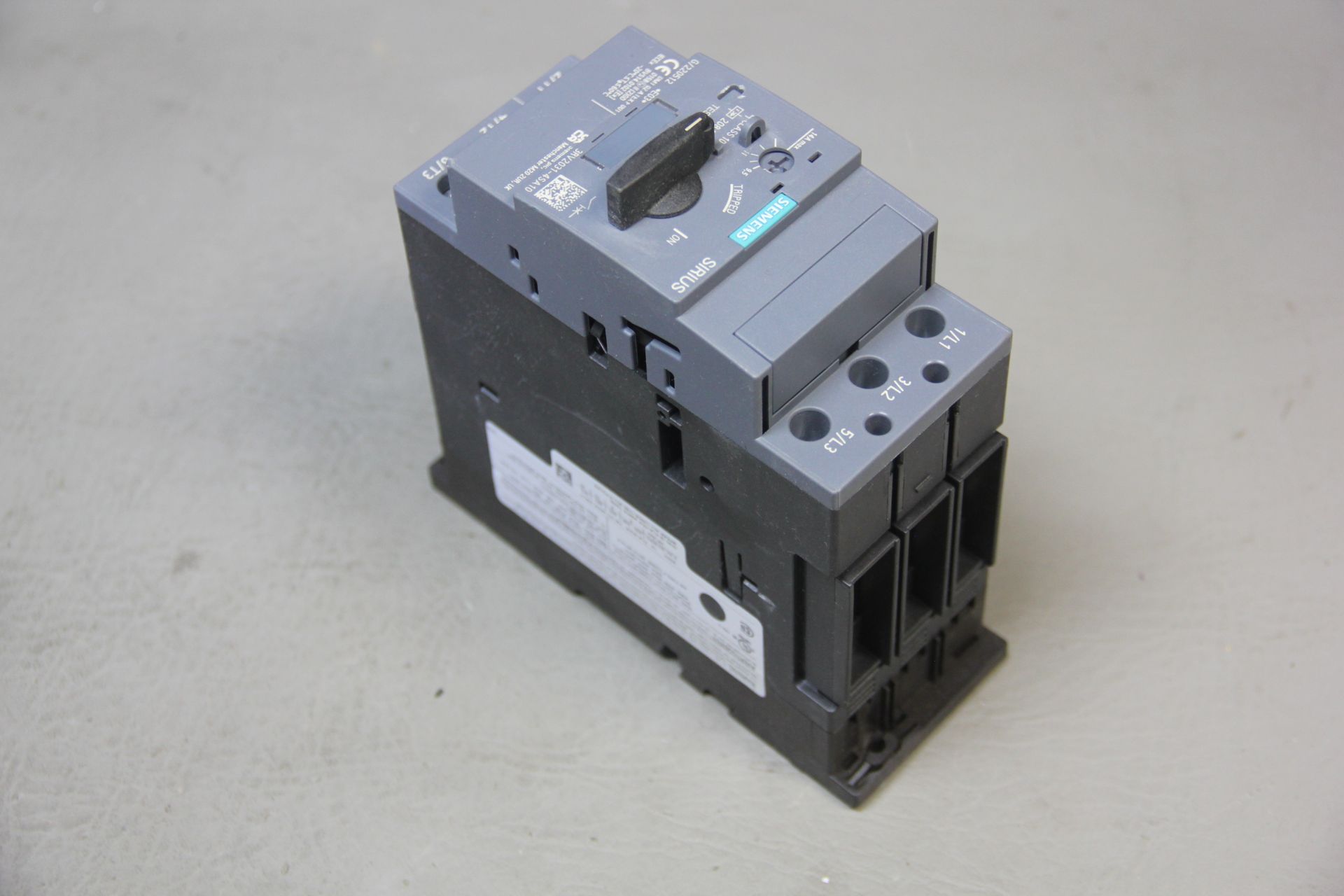 UNUSED SIEMENS MOTOR PROTECTION CIRCUIT BREAKER - Image 2 of 3