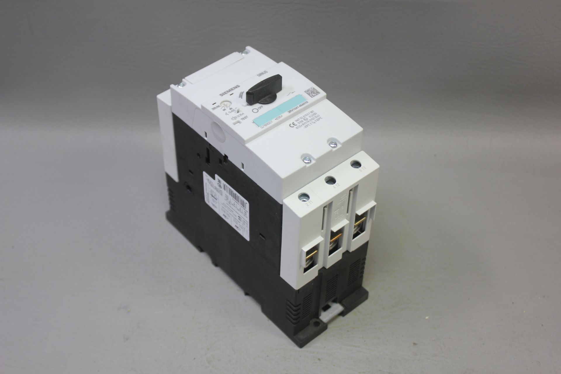 UNUSED SIEMENS CIRCUIT BREAKER/MOTOR PROTECTOR