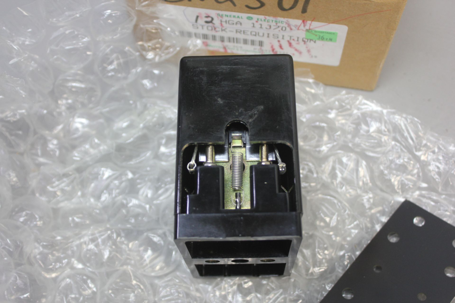 NEW GE AUXILIARY RELAY - Image 5 of 8