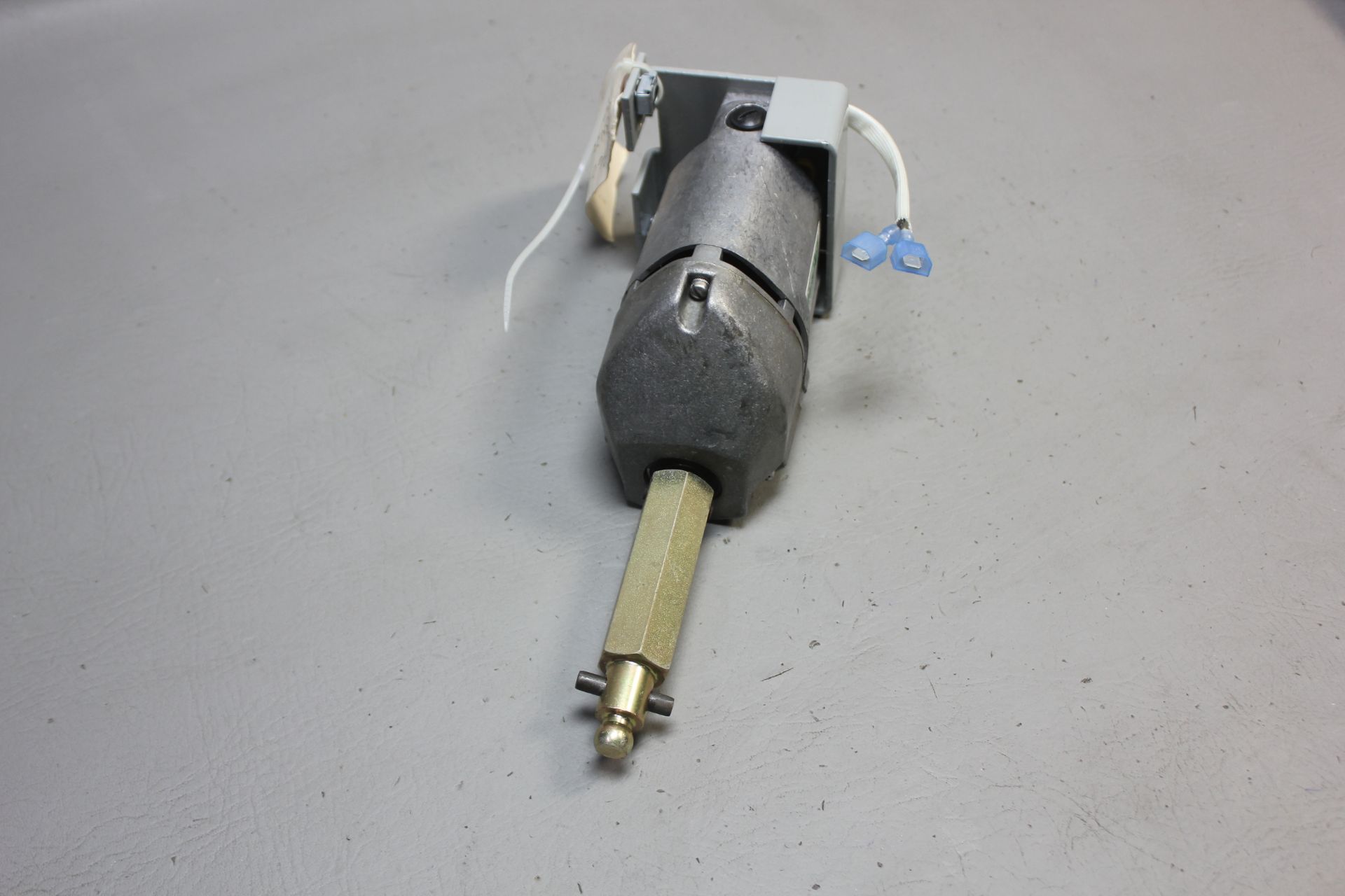 WESTINGHOUSE DS CHARGE GEAR MOTOR - Image 4 of 4