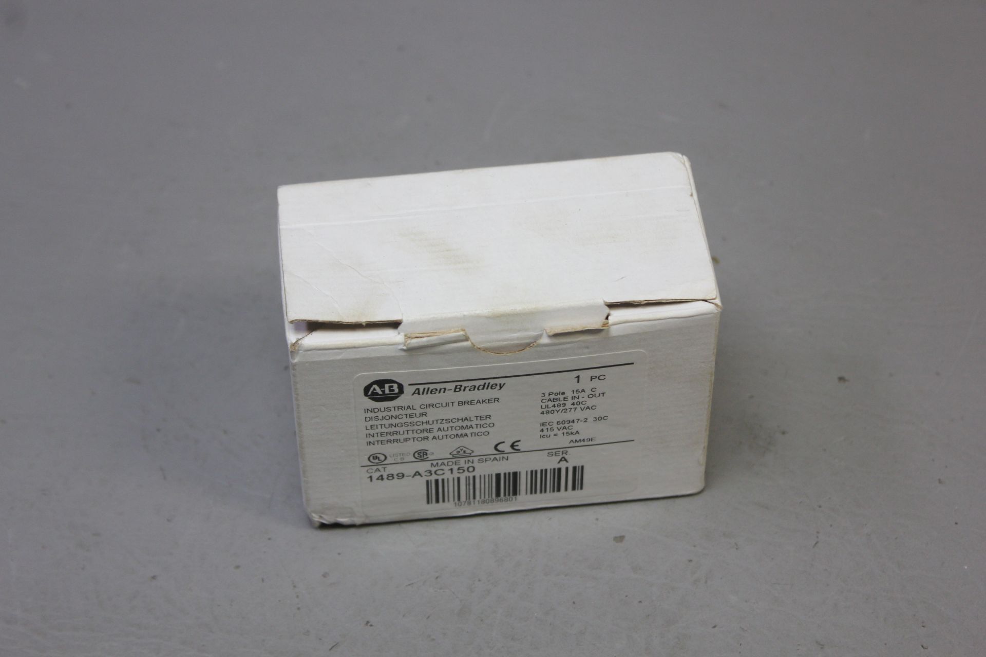 NEW ALLEN BRADLEY 3 POLE CIRCUIT BREAKER