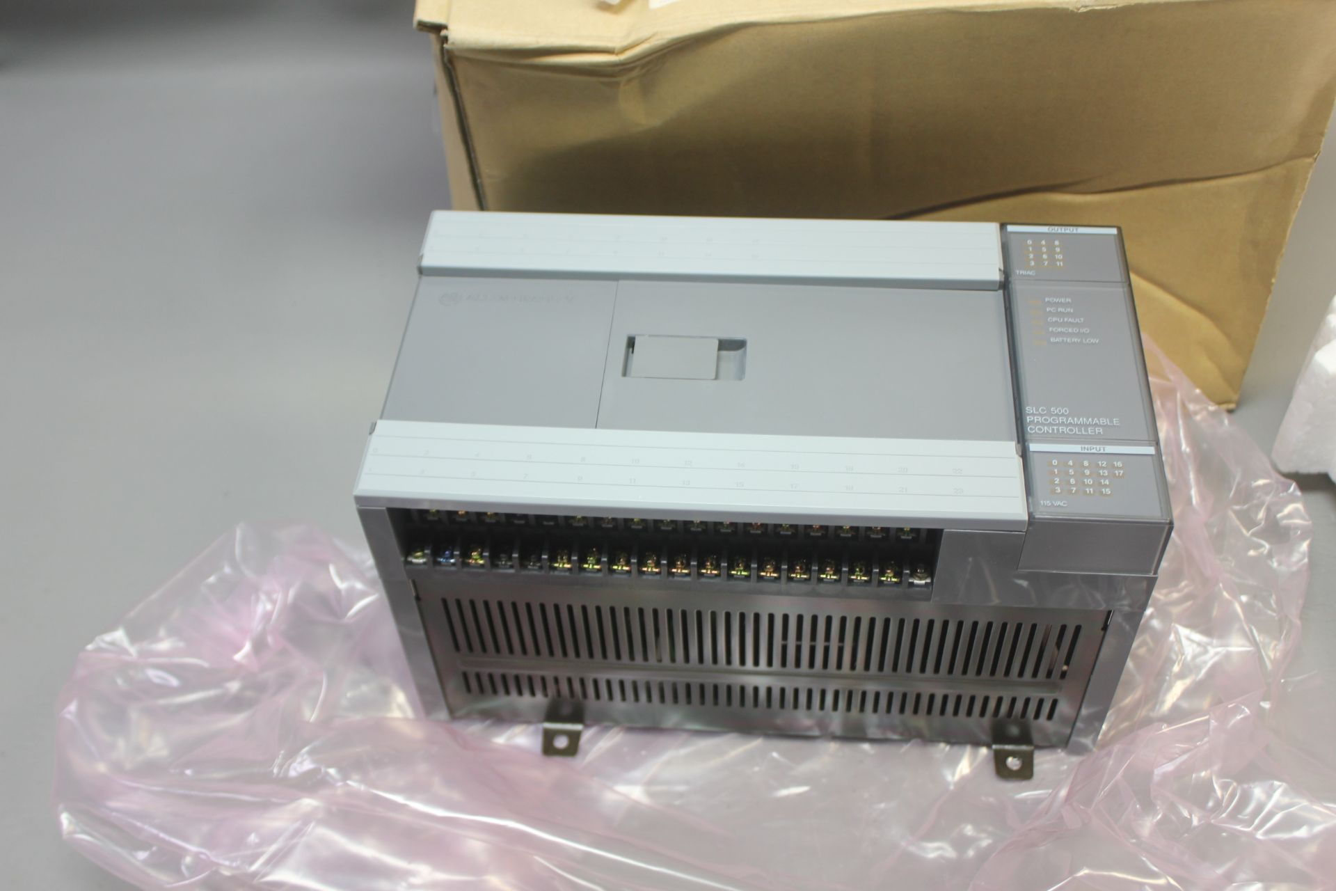 NEW ALLEN BRADLEY 1747 SLC 500 CPU MODULE - Image 4 of 8