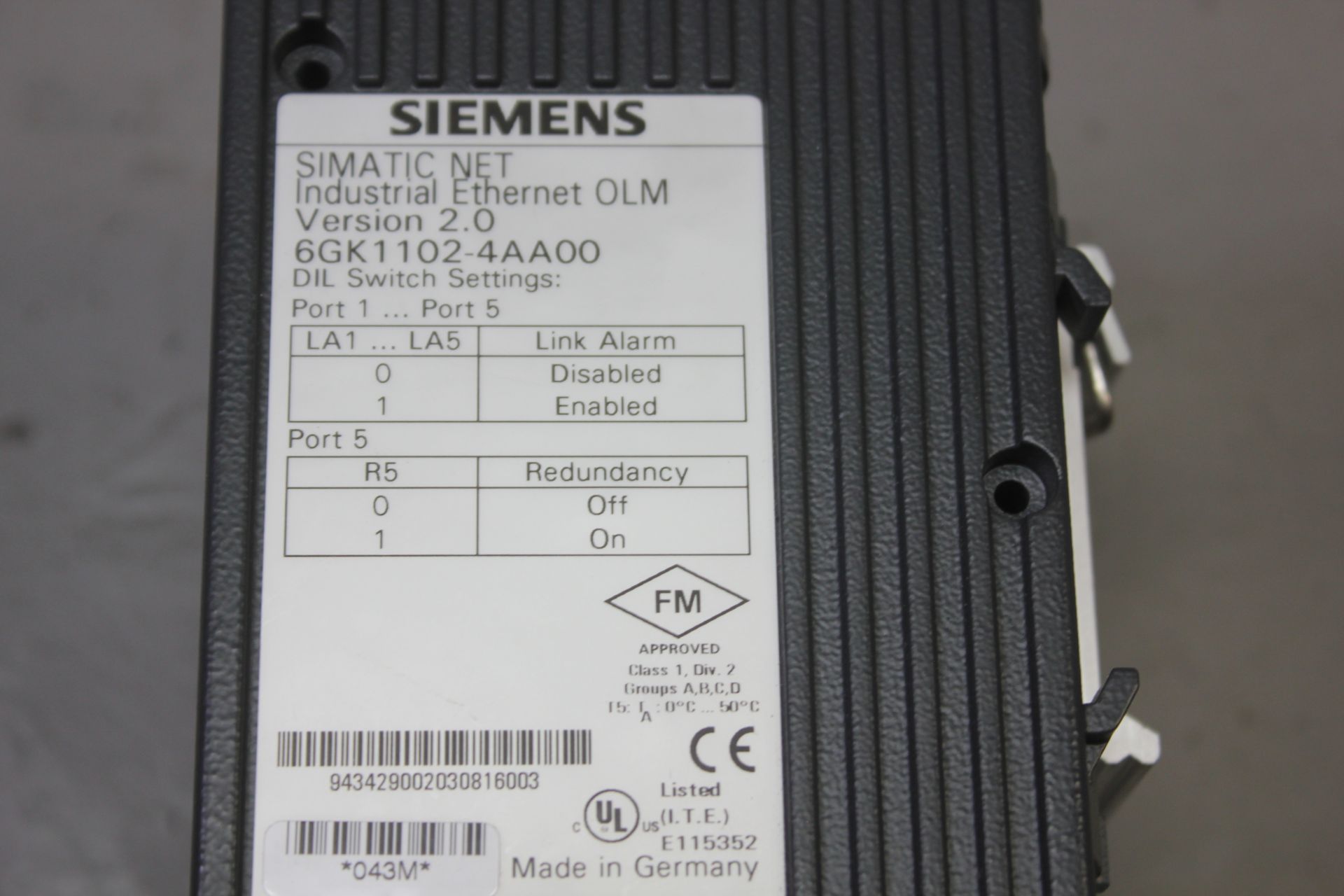 SIEMENS SIMATIC NET OLM INDUSTRIAL ETHERNET MODULE WITH TERMINAL - Image 4 of 5