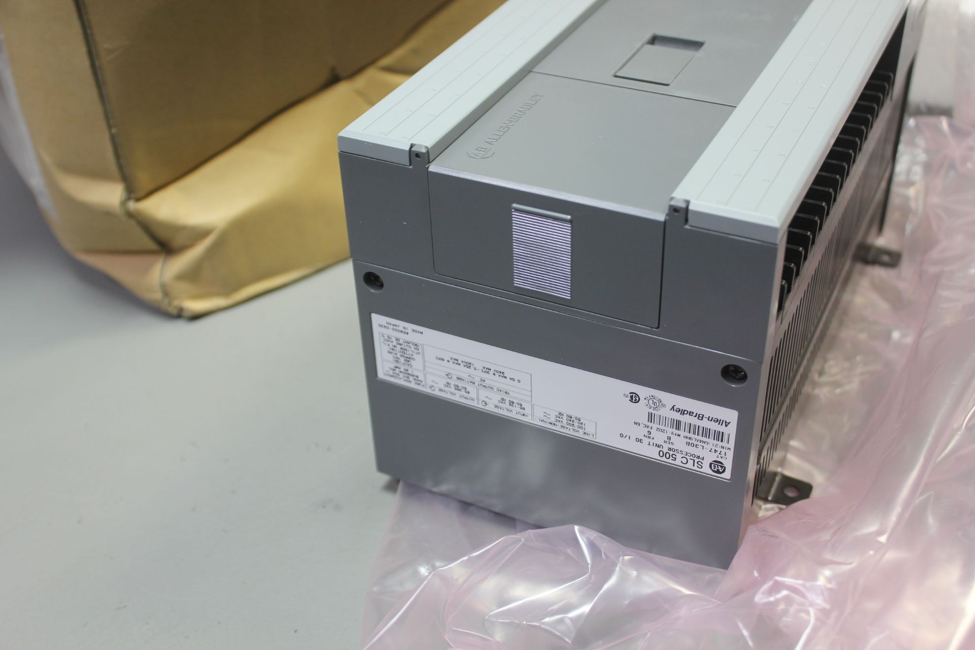 NEW ALLEN BRADLEY 1747 SLC 500 CPU MODULE - Image 7 of 8