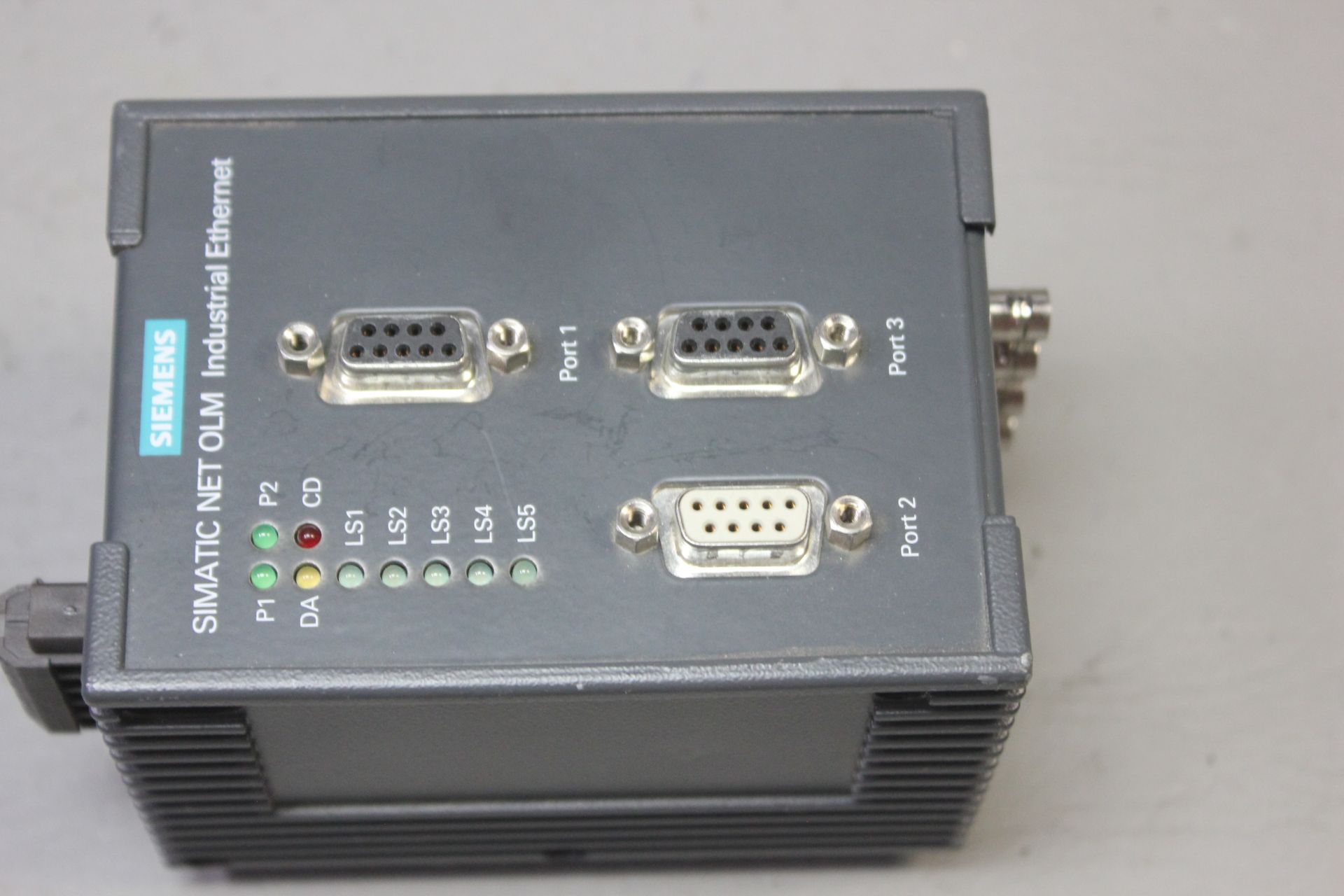 SIEMENS SIMATIC NET OLM INDUSTRIAL ETHERNET MODULE WITH TERMINAL - Image 3 of 5