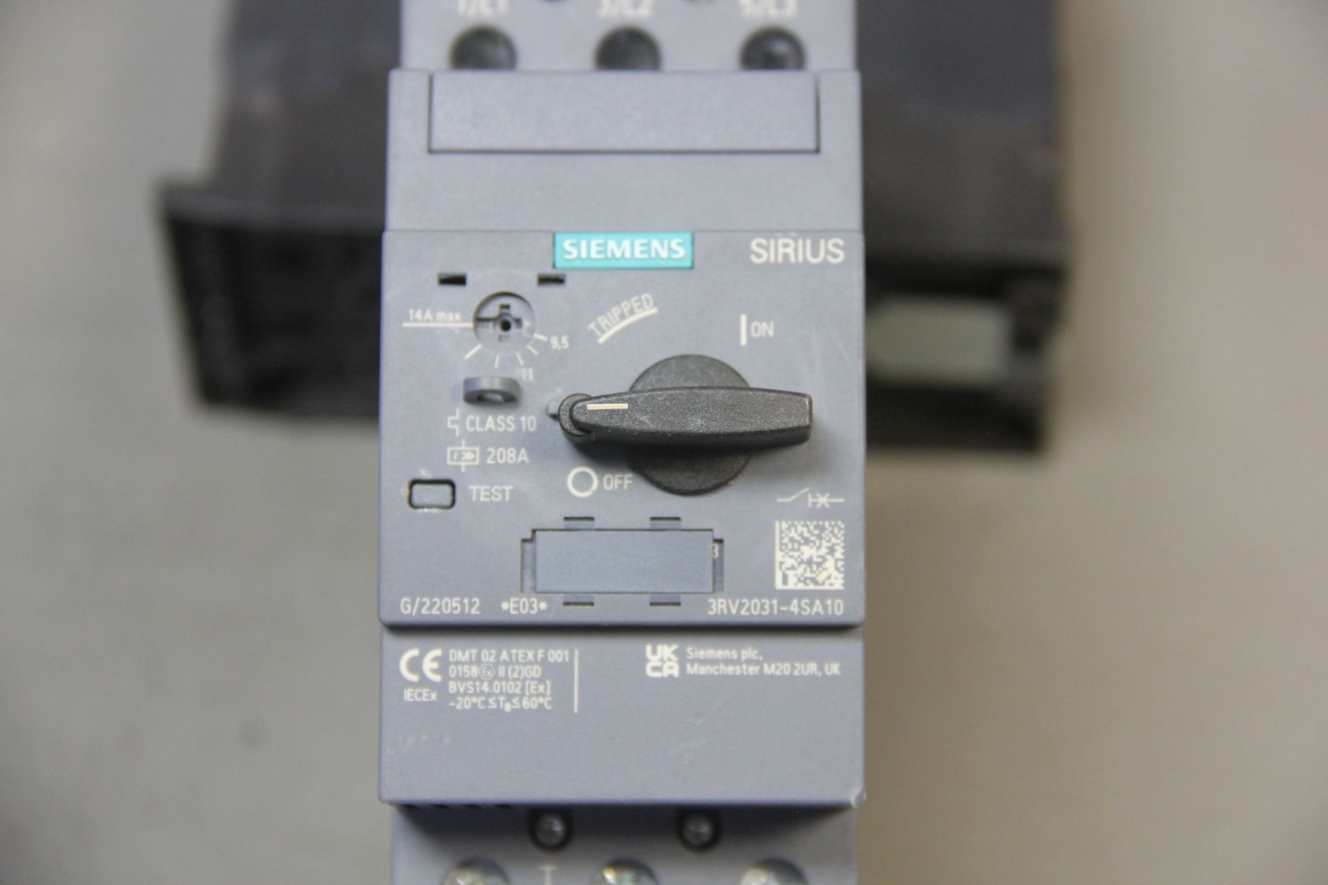 UNUSED SIEMENS MOTOR PROTECTION CIRCUIT BREAKER - Image 3 of 3