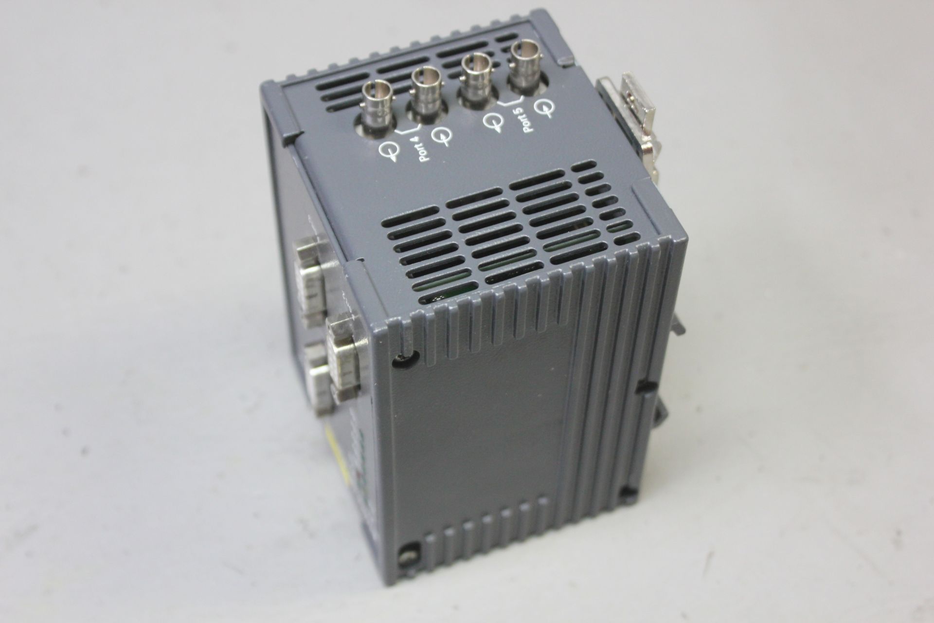 SIEMENS SIMATIC NET OLM INDUSTRIAL ETHERNET MODULE - Image 2 of 6