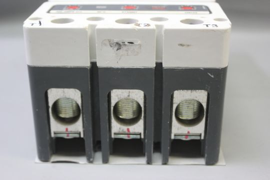 ALLEN BRADLEY 400A MOLDED CASE CIRCUIT BREAKER WITH TRIP UNIT - Image 5 of 9