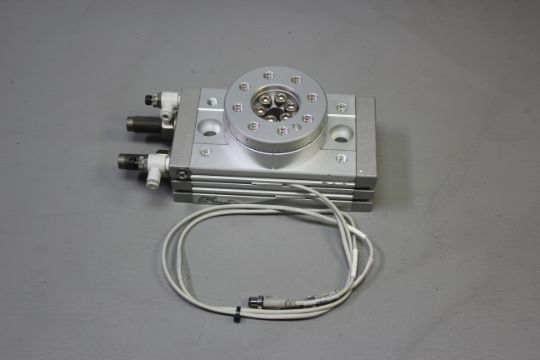 SMC PNEUMATIC ROTARY TABLE - Image 1 of 6