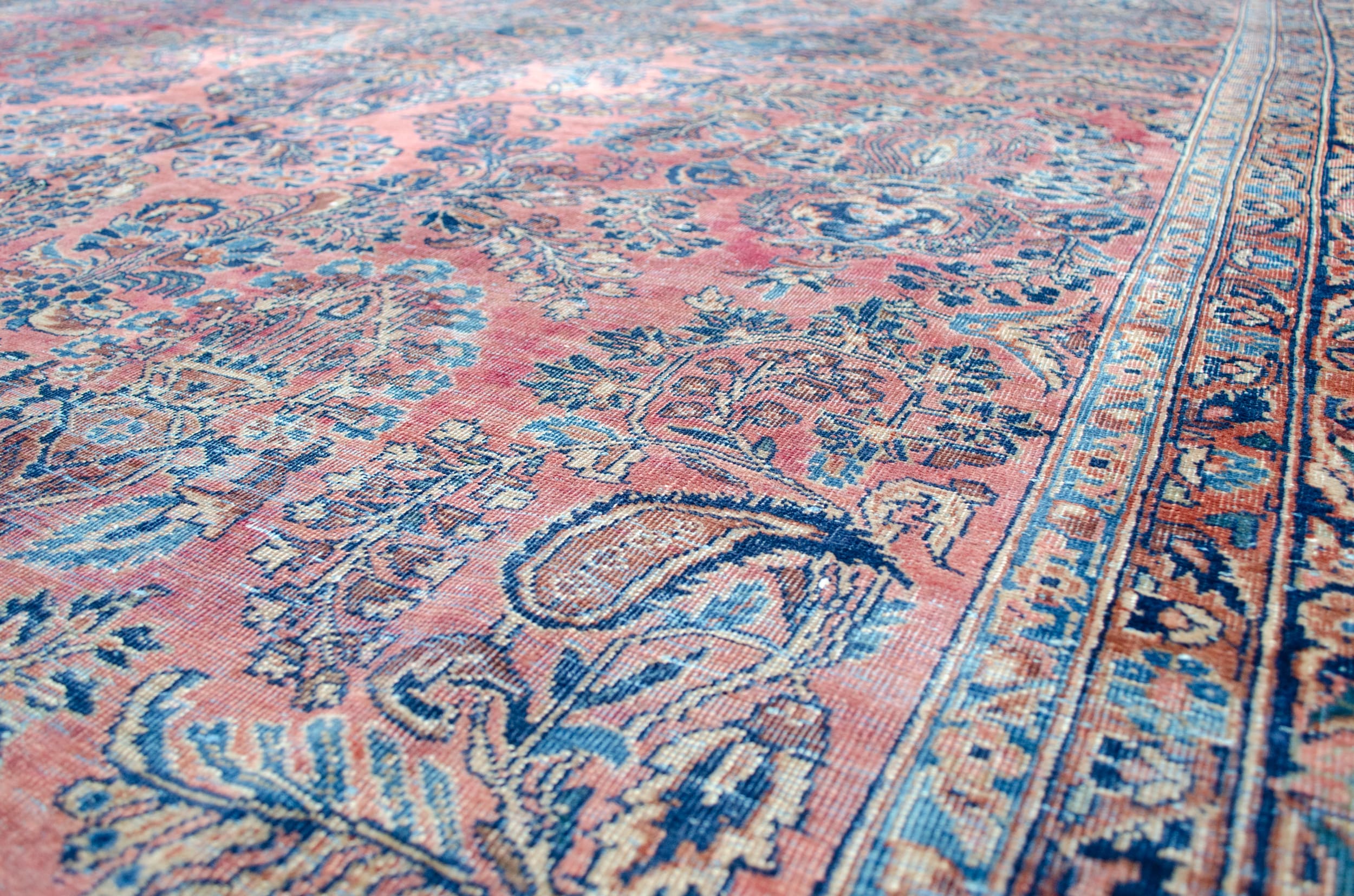 A Sarouk carpet, Persia, circa 1900 - Image 3 of 8