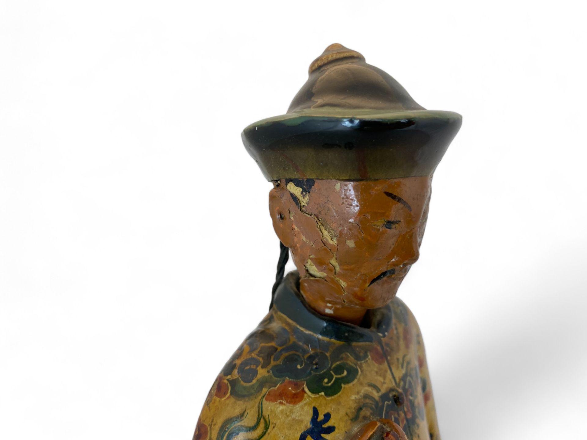 A 19th century Chinese-Export hand painted clay figure of a mandarin with nodding head - Image 5 of 6
