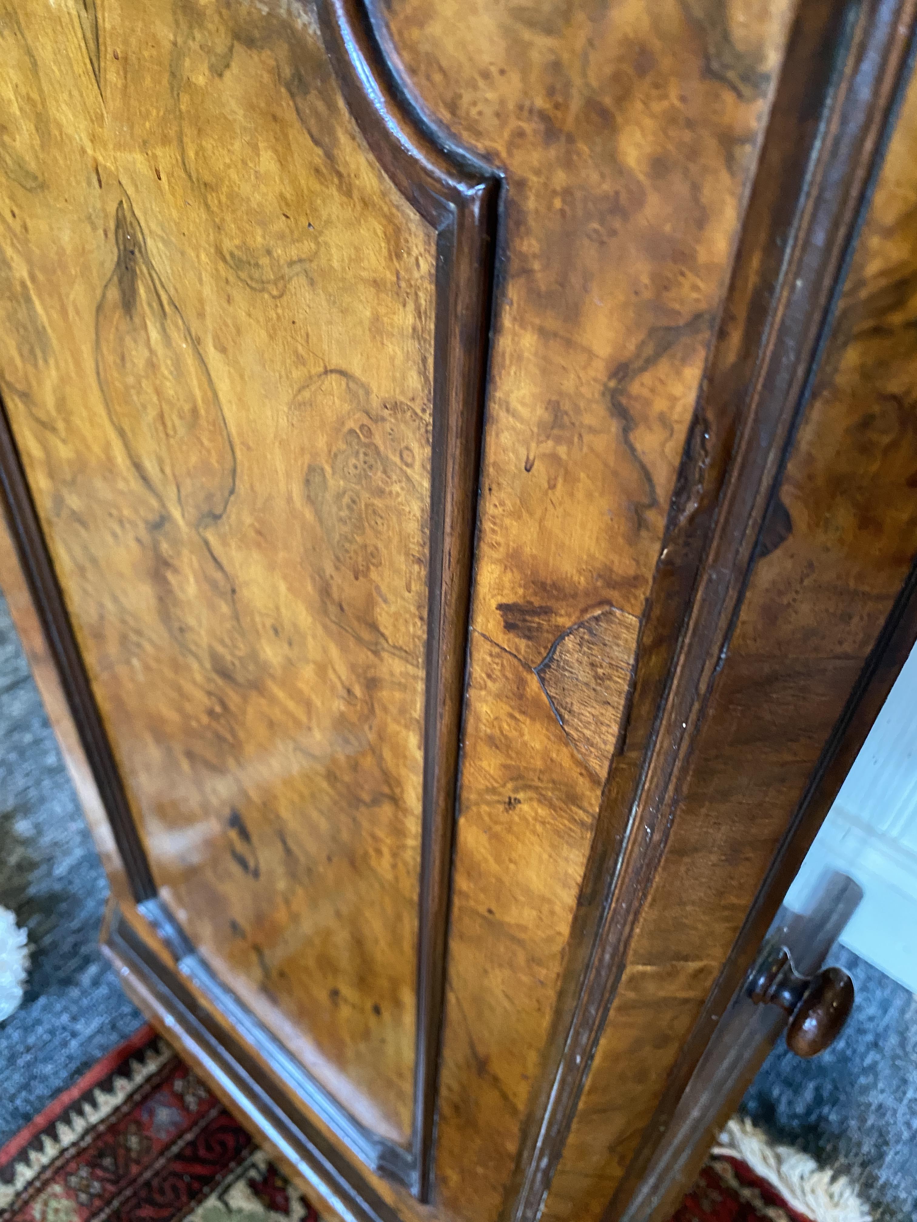 A Victorian burr walnut marble topped pot cupboard - Image 7 of 10