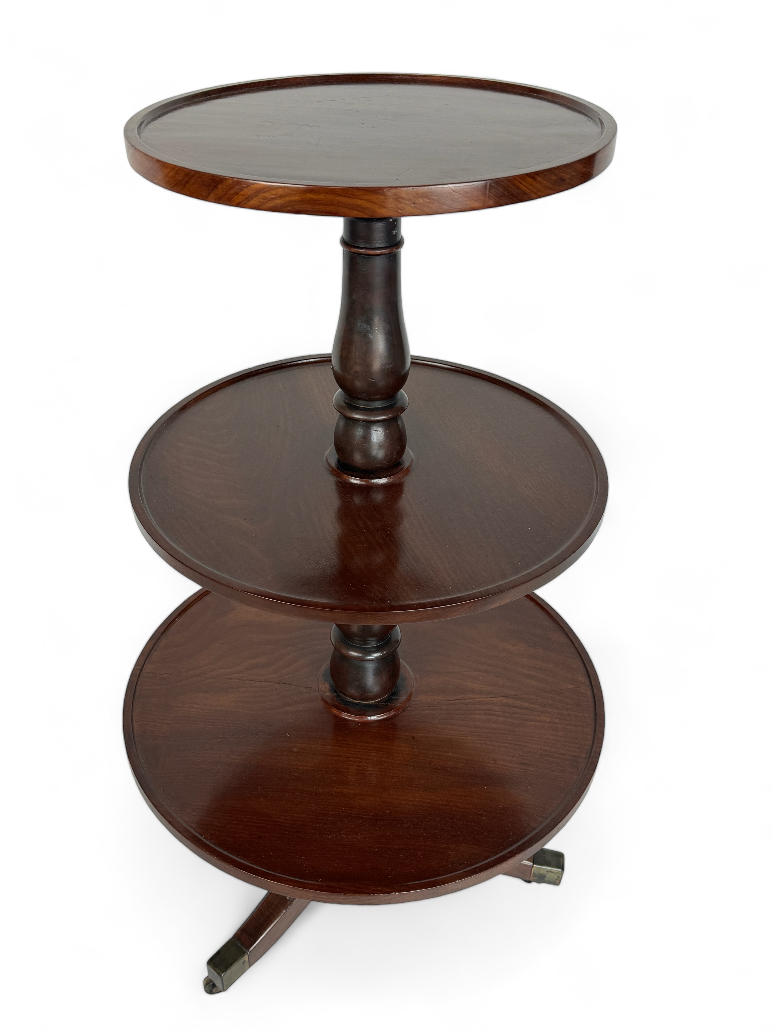 A late George III mahogany three tier dumb waiter - Image 4 of 6