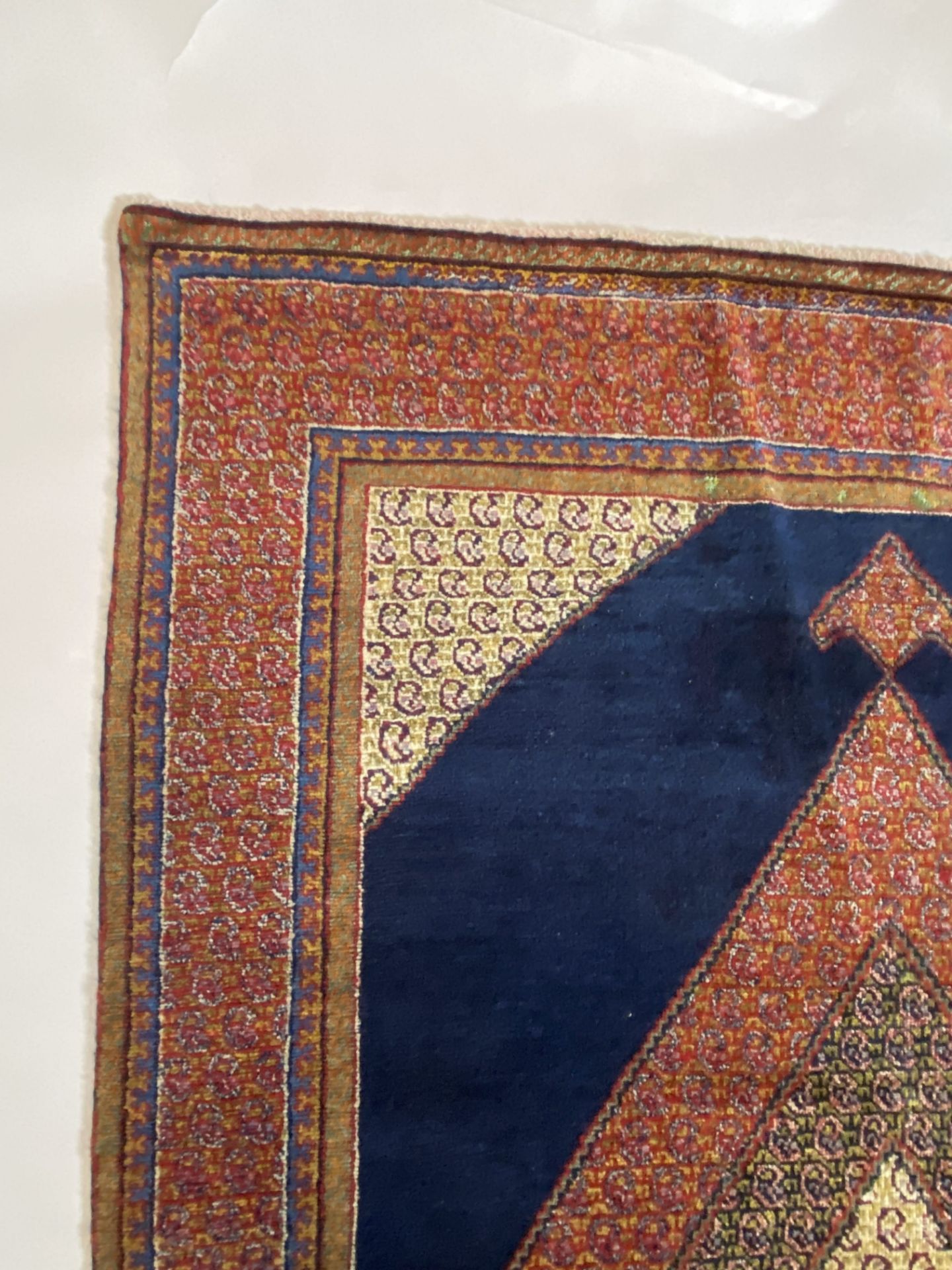 A pair of Mahal rugs, Persia, circa 1930 - Image 4 of 6