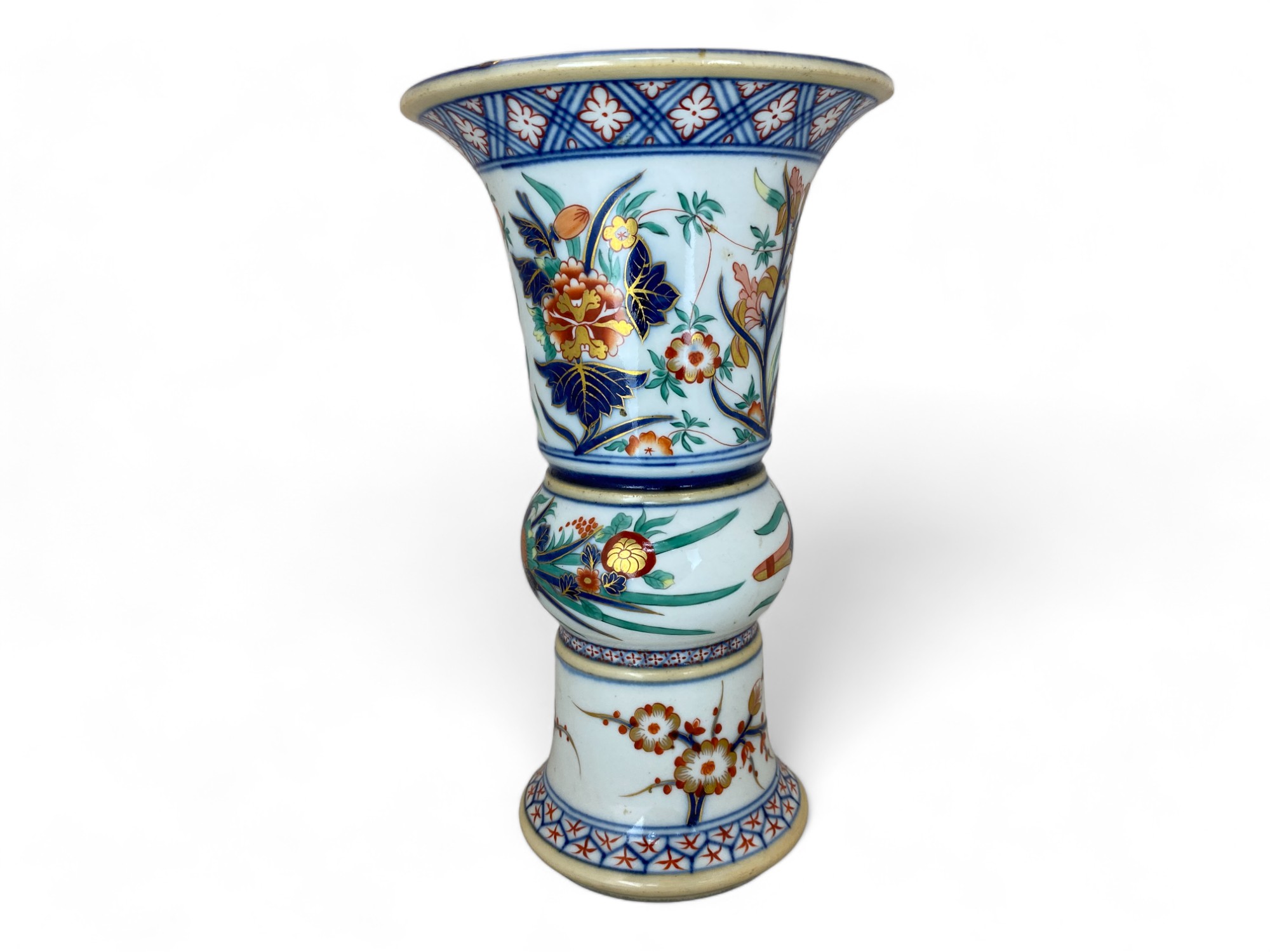 A late 19th /early 20th century Chinese wucai gu-shaped floral decorated vase - Image 8 of 10