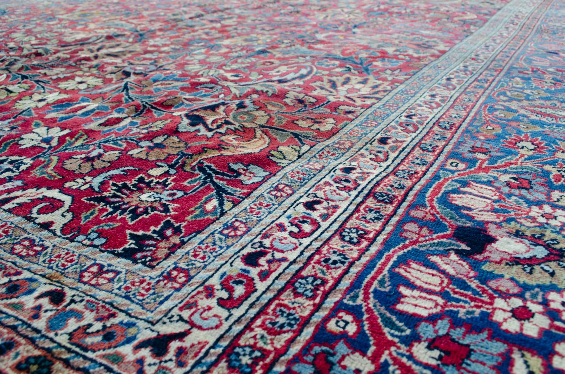 A Mashad carpet, North East Perisa, circa 1900 - Image 2 of 7