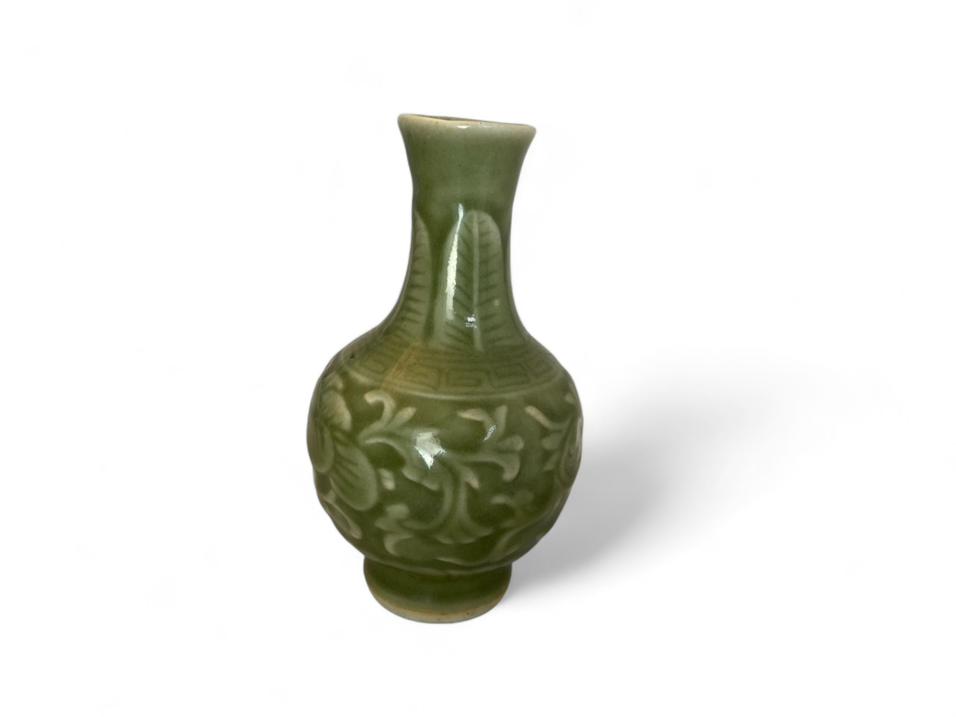A quantity of Asian ceramics - Image 12 of 31