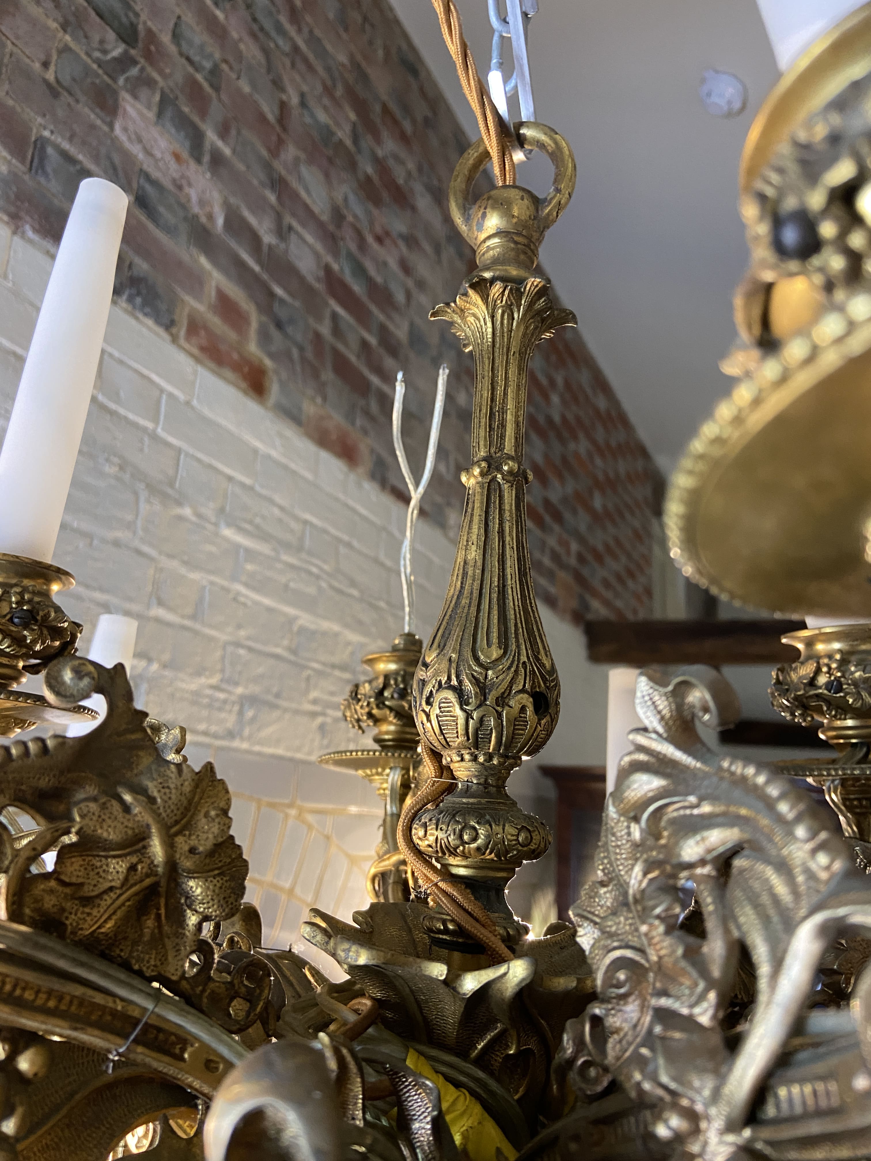 A 19th century French gilt bronze ten light chandelier - Image 4 of 7