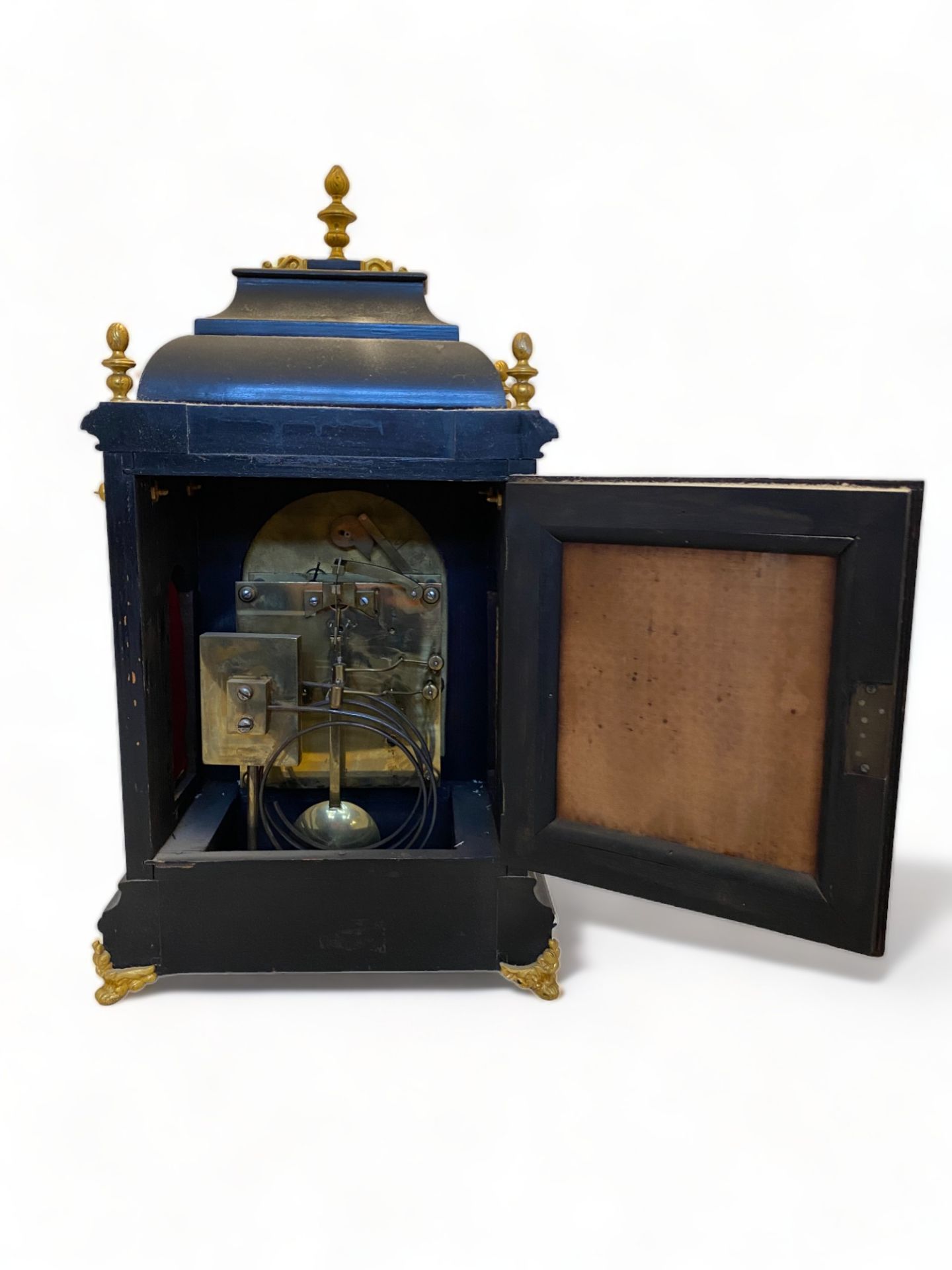 A late 19th century German ebonised and gilt metal mounted bracket clock and bracket by Winterhalder - Image 7 of 9