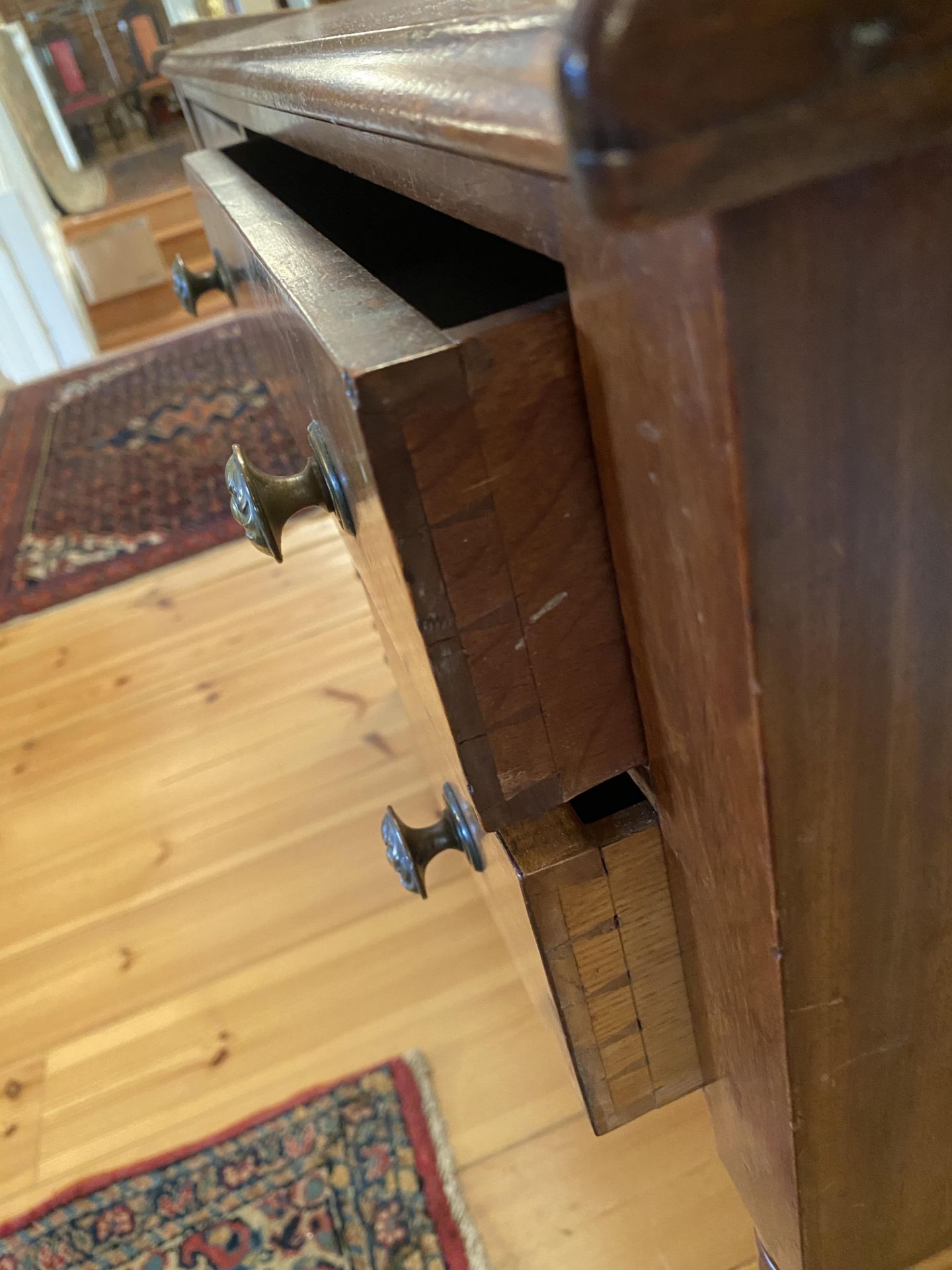 A Regency mahogany dressing table - Image 11 of 13