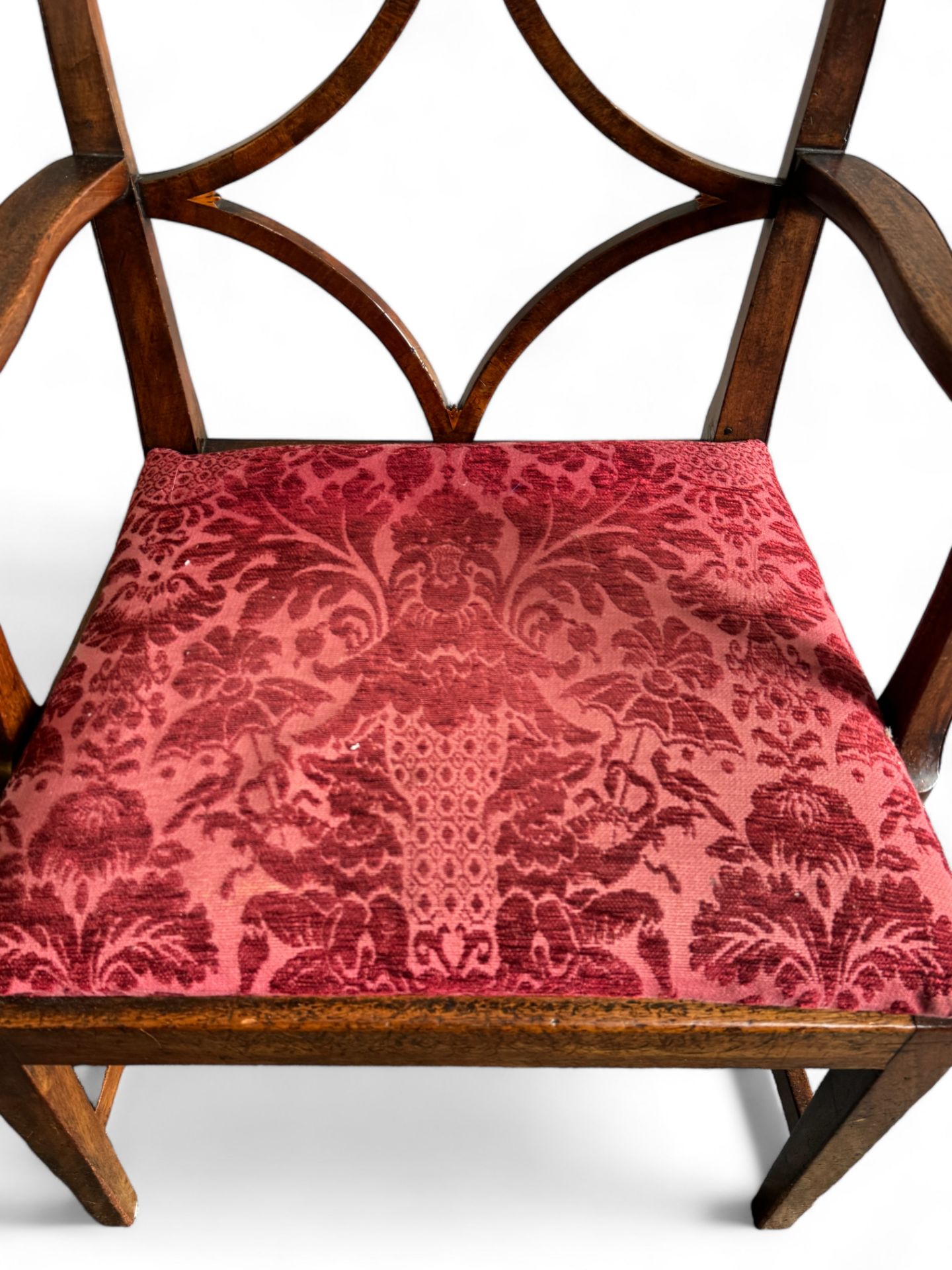 A provincial George III mahogany open armchair - Image 3 of 7