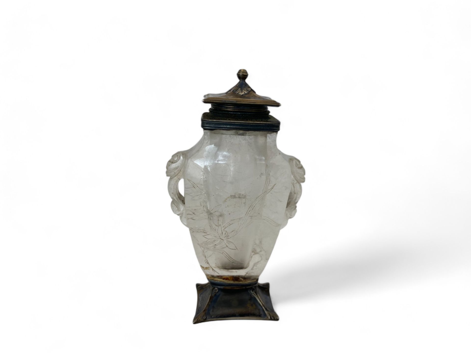 A late 19th century Chinese rock crystal silver mounted scent bottle - Image 3 of 11