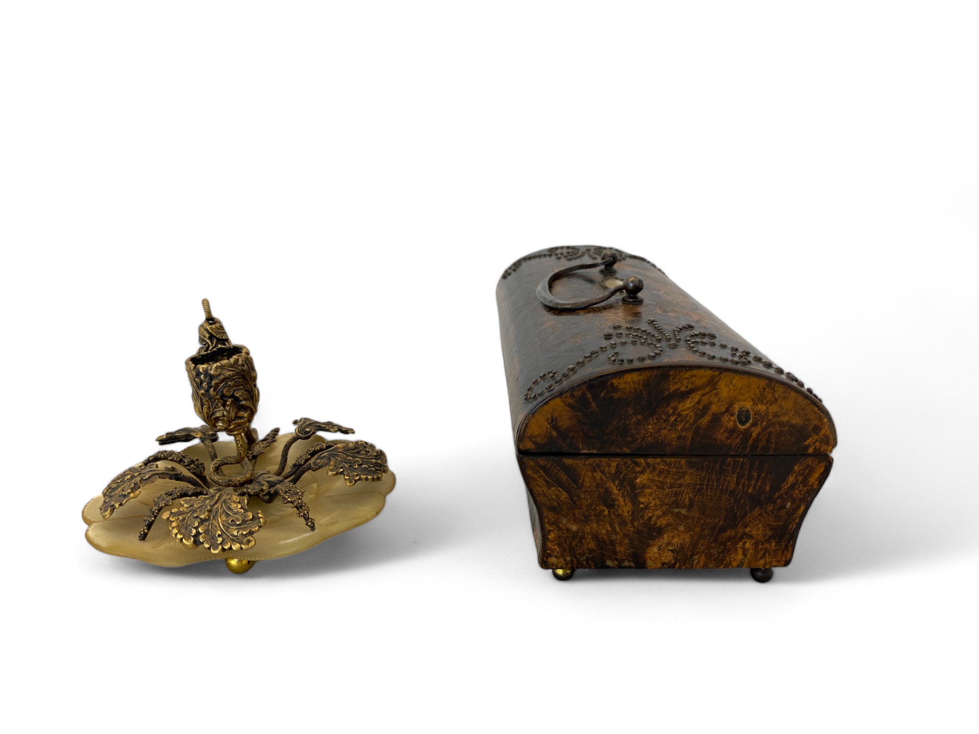 A mid 19th century French small burr walnut and cut steel decorated casket by Irlande, Palais Royal - Image 2 of 8