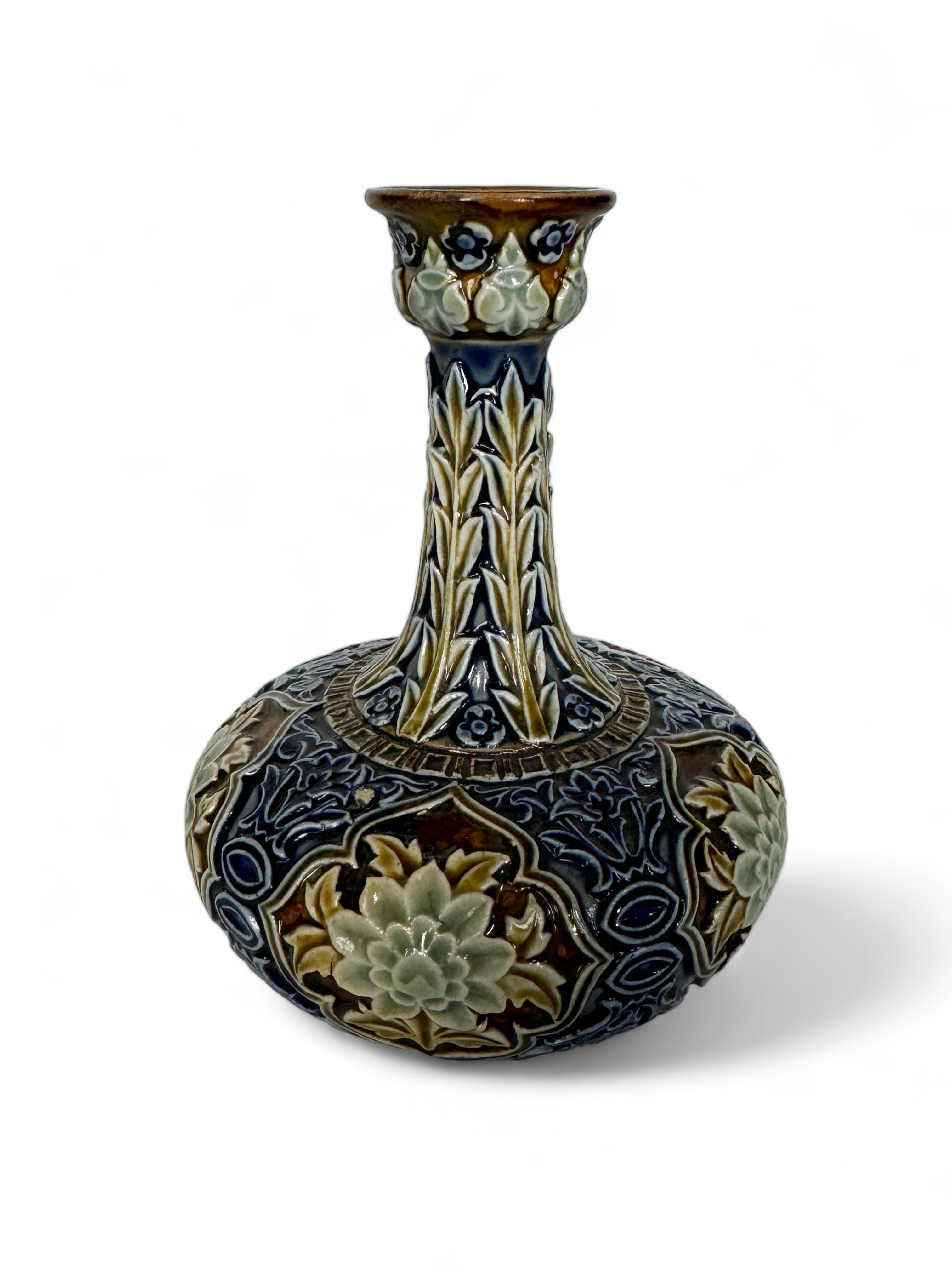 A group of Royal Doulton vases and a tobacco jar - Image 8 of 10