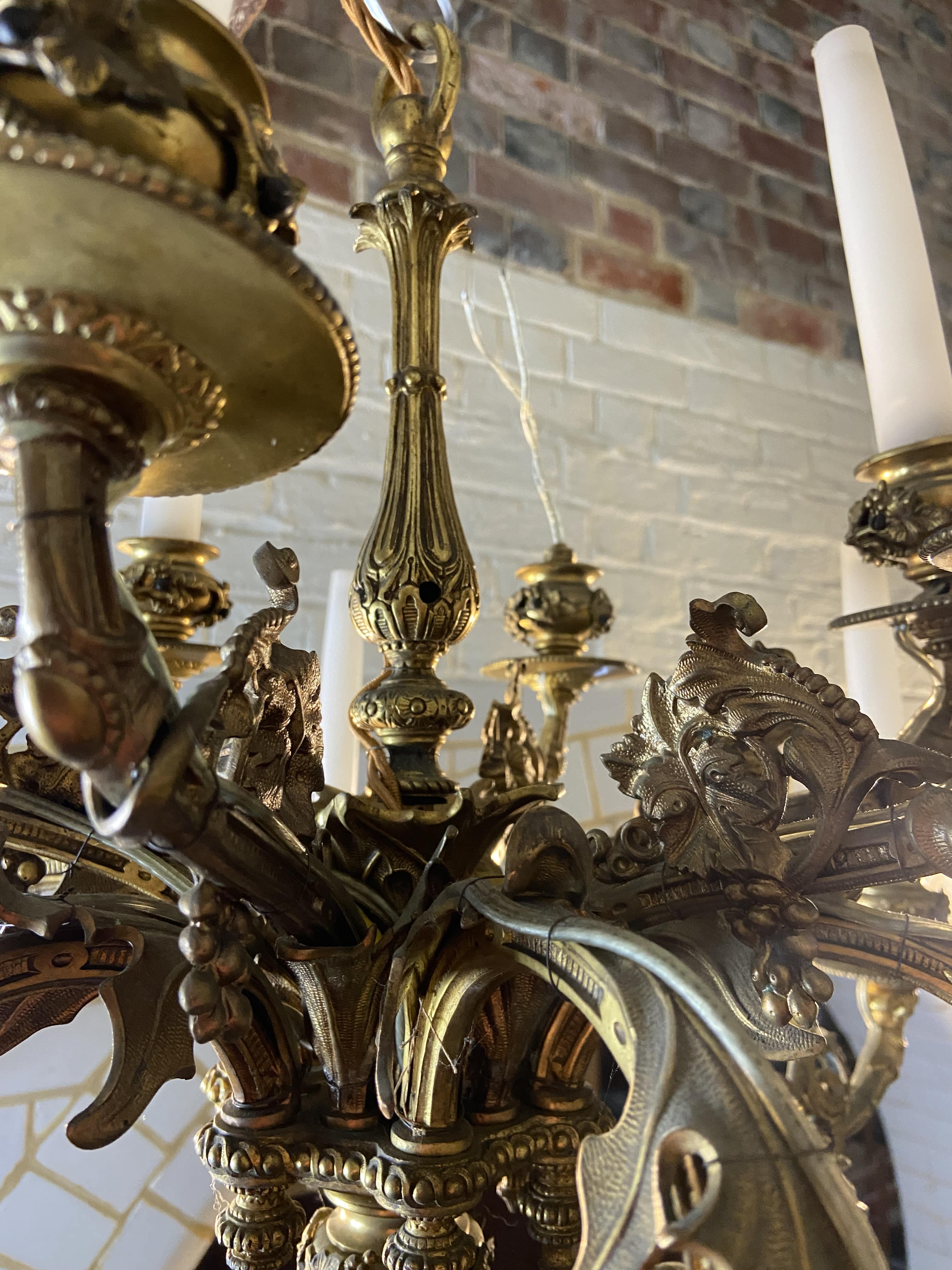 A 19th century French gilt bronze ten light chandelier - Image 5 of 7