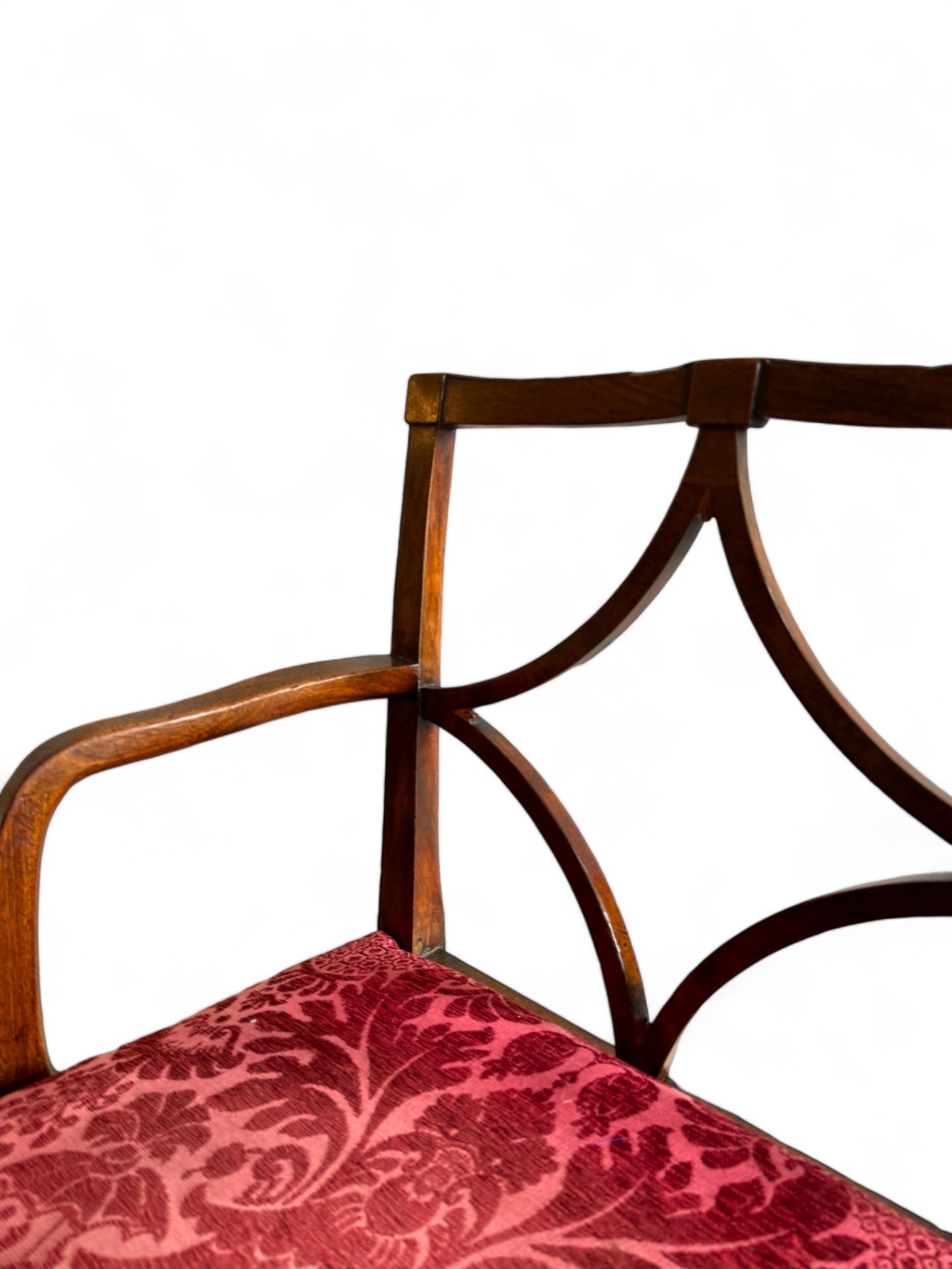 A provincial George III mahogany open armchair - Image 5 of 7