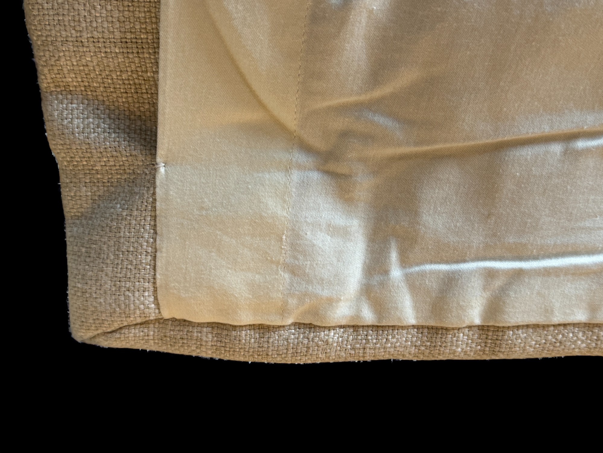 A pair of Jim Thompson pinch pleat lined and interlined buff coloured fabric curtains - Image 5 of 5