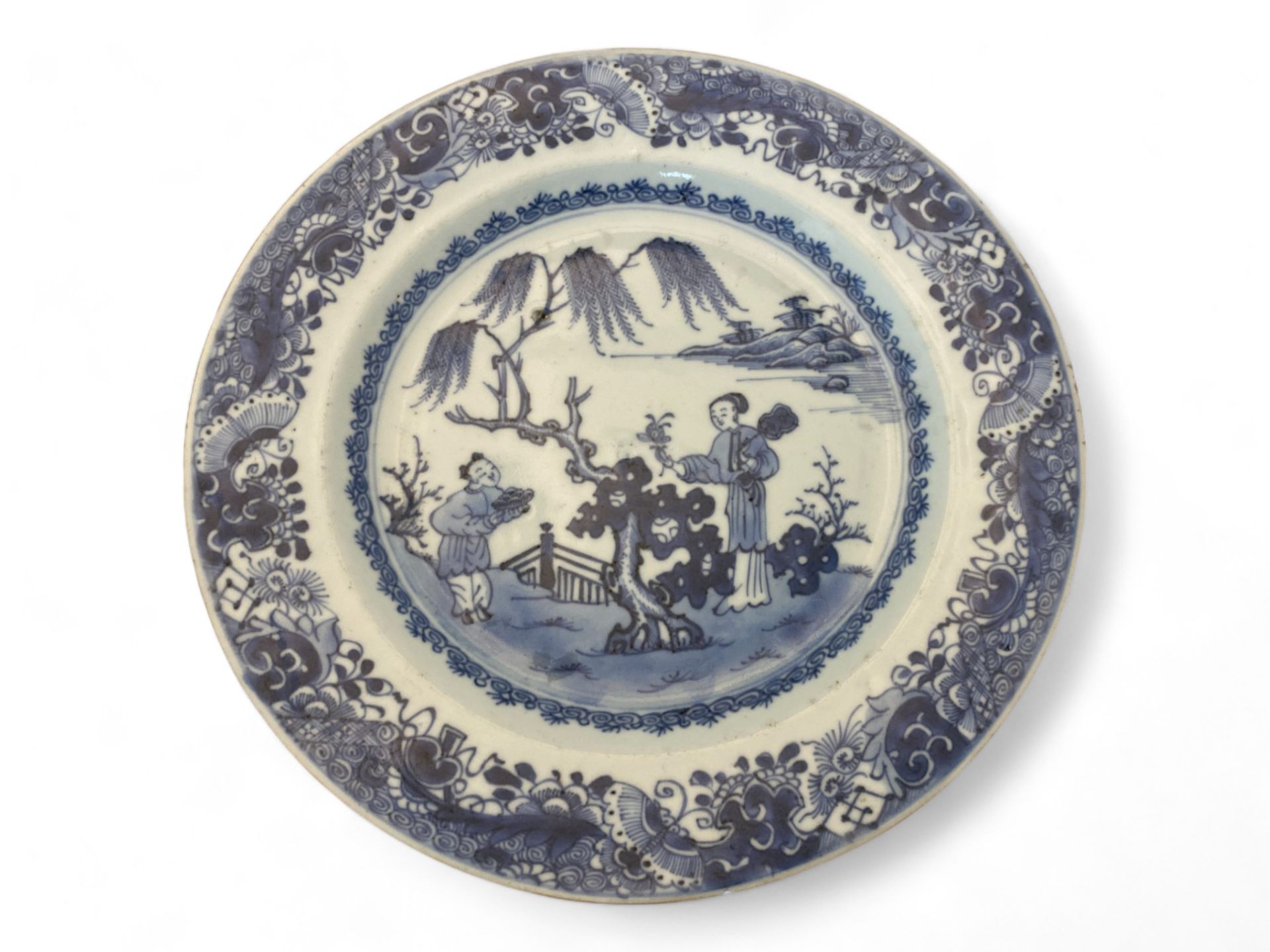 A 19th century Chinese blue and white peony pattern plate and a 19th century Chinese willow pattern - Image 5 of 6