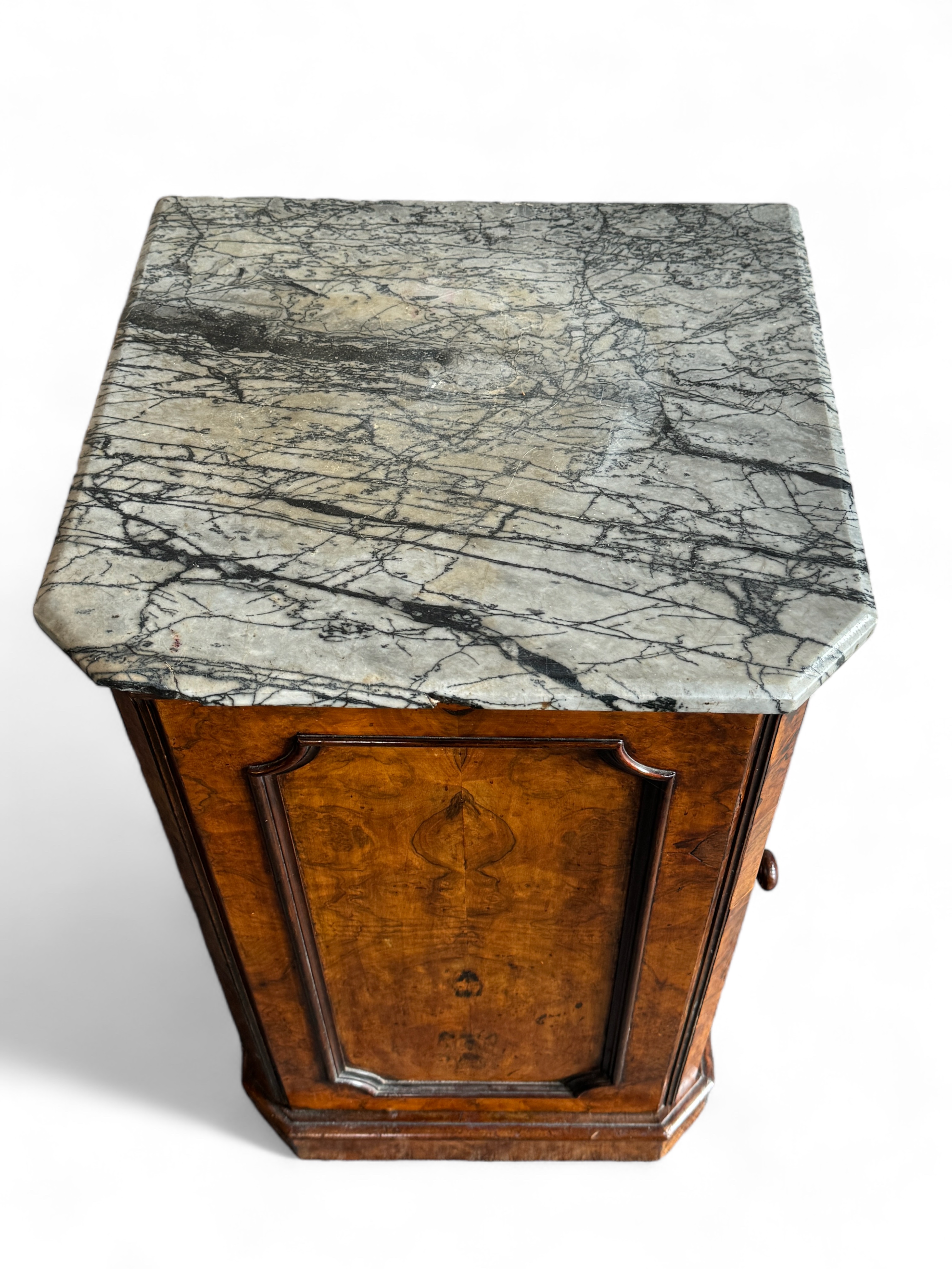 A Victorian burr walnut marble topped pot cupboard - Image 2 of 10