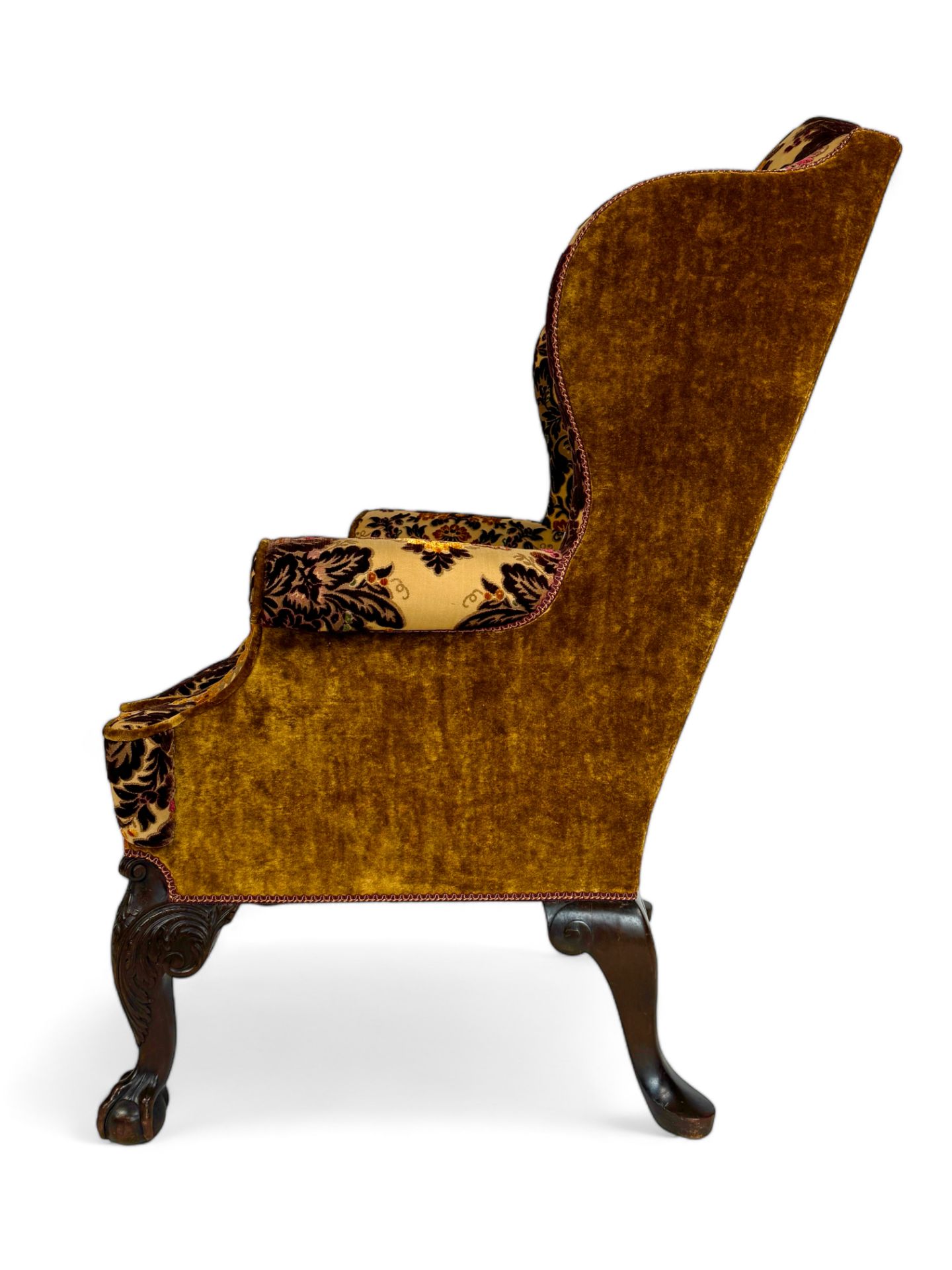 A George II style carved mahogany wing arm chair - Image 4 of 22