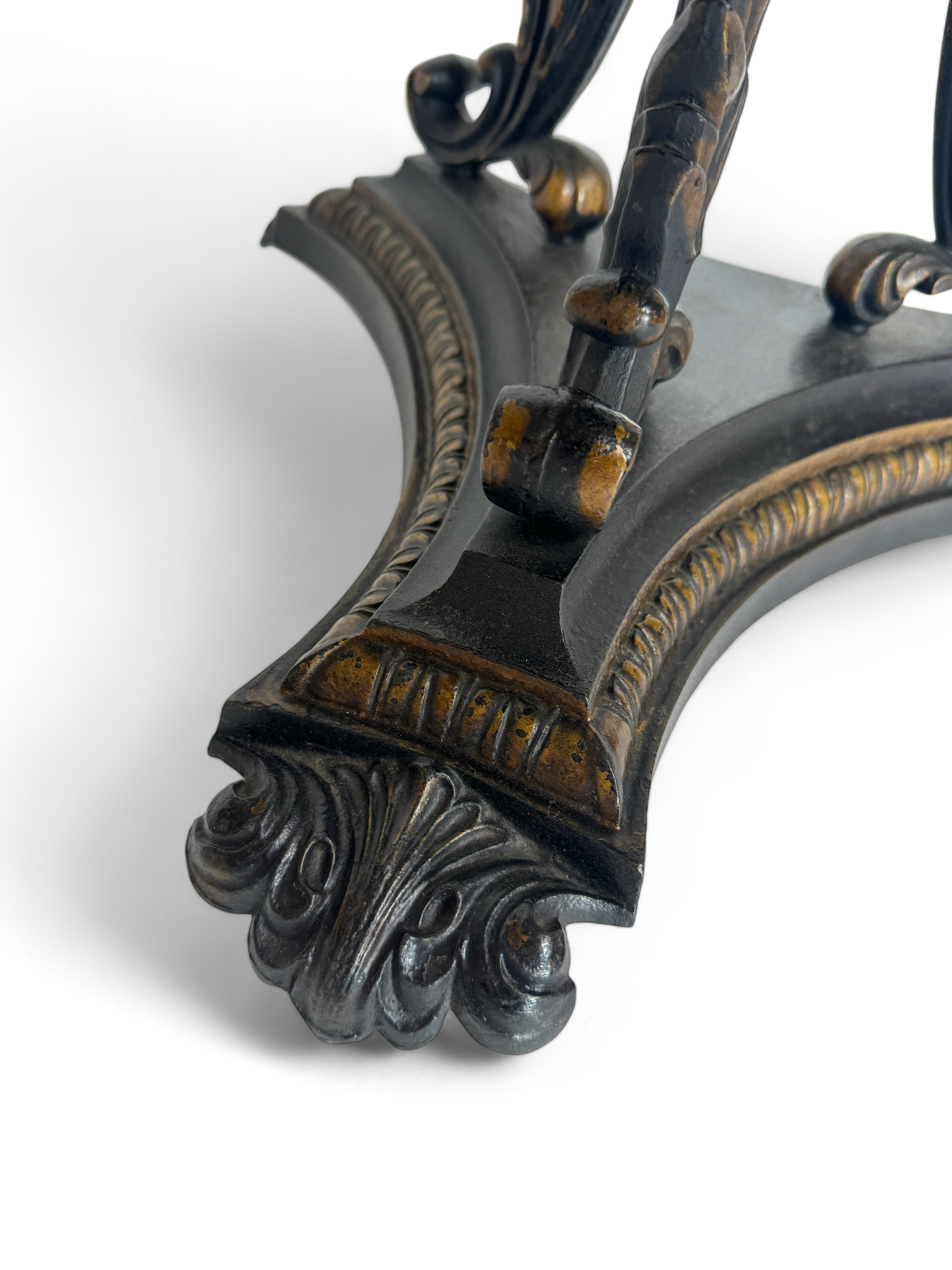 A 19th century cast iron occasional table - Image 5 of 7