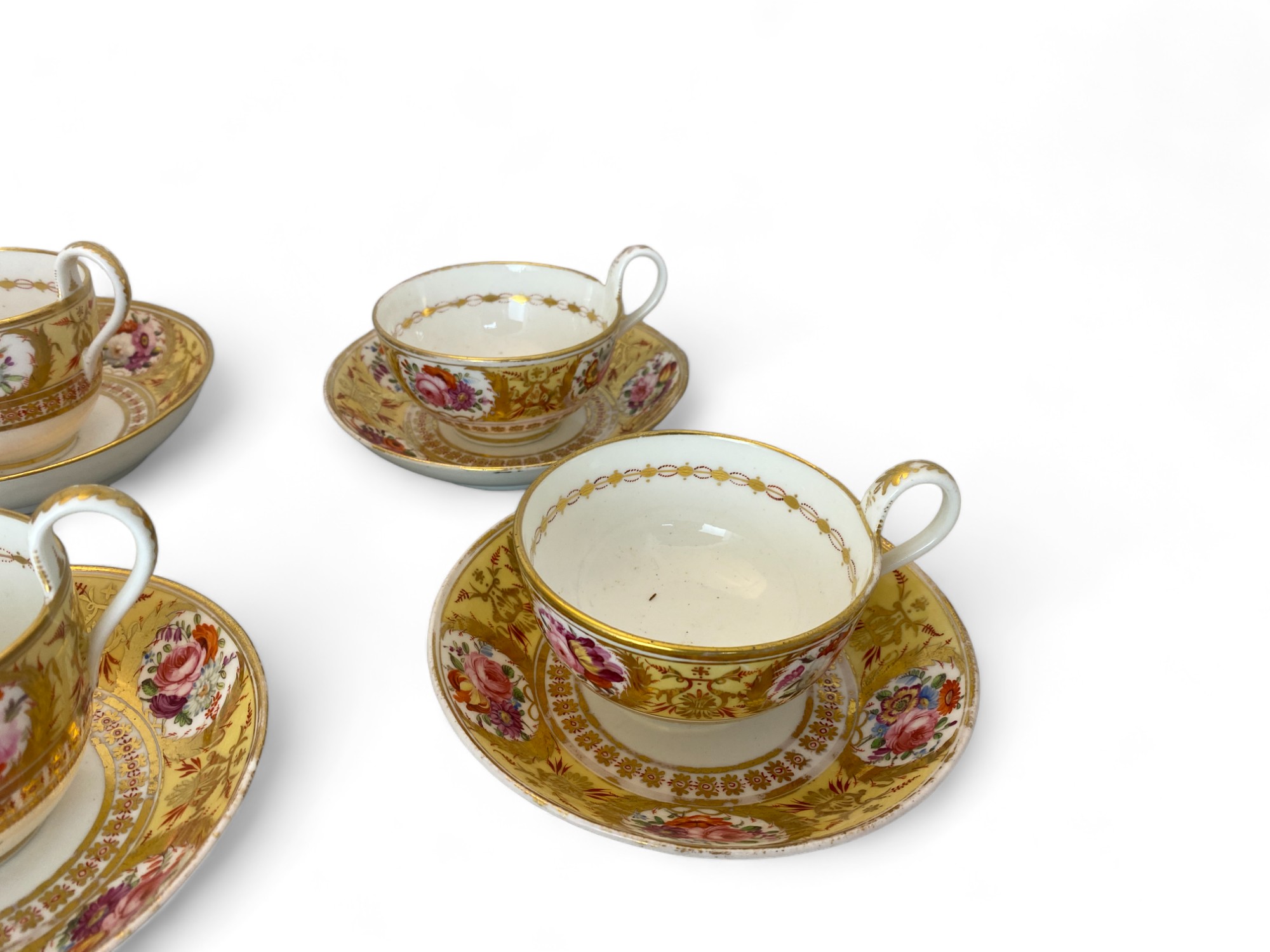 An early 19th century Coalport floral decorated part tea service - Image 9 of 10