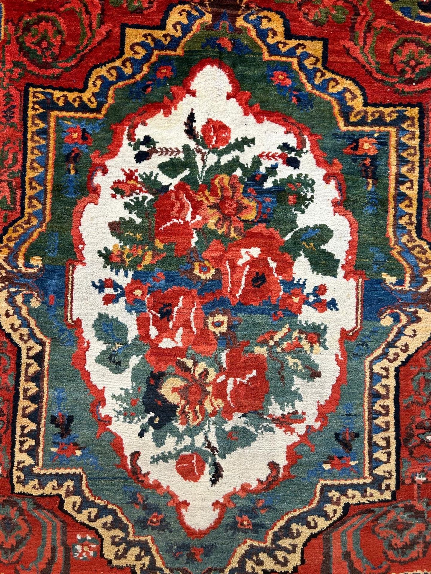 A Baktiar rug, Persia, circa 1890 - Image 2 of 4