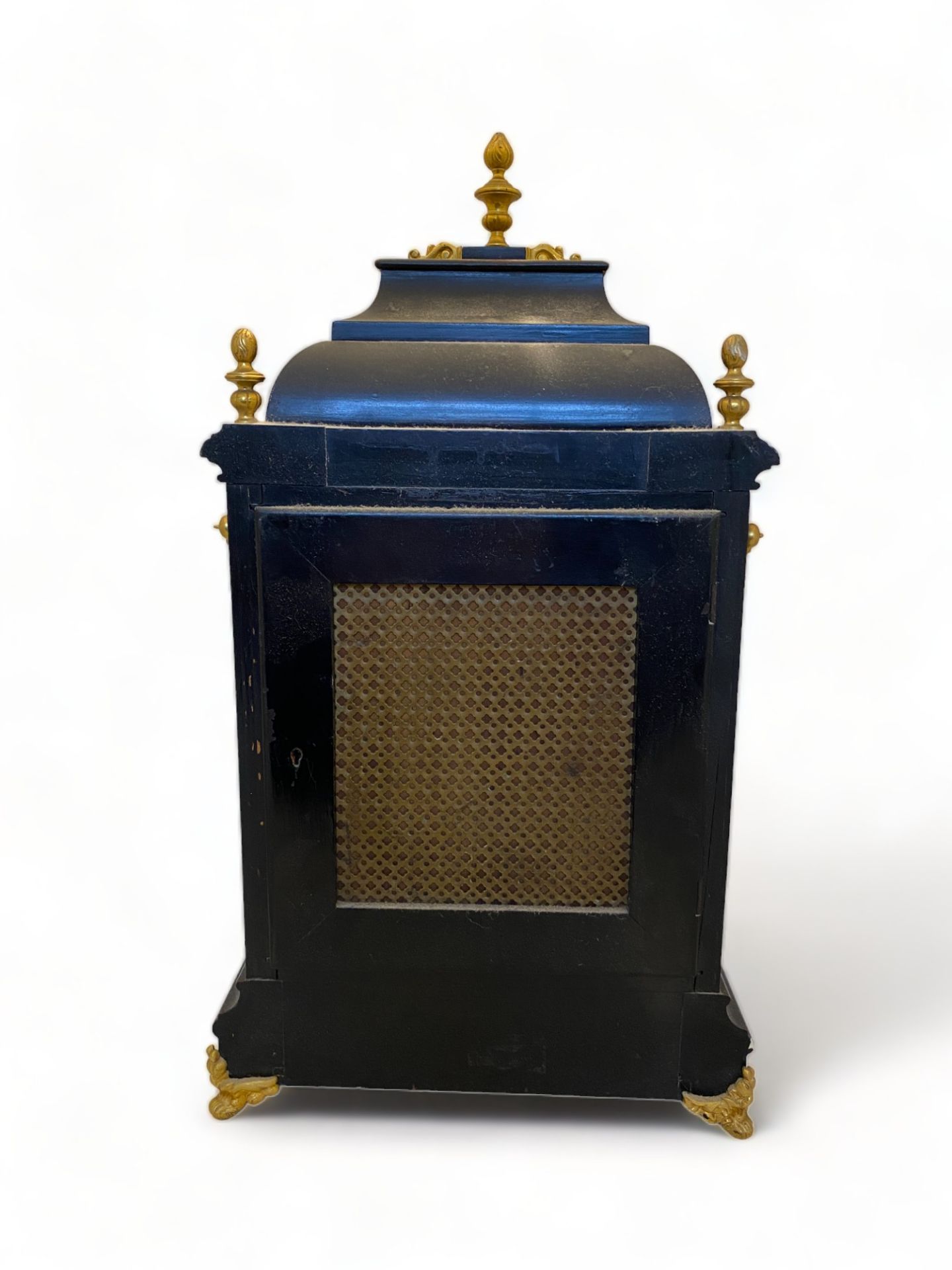 A late 19th century German ebonised and gilt metal mounted bracket clock and bracket by Winterhalder - Image 6 of 9