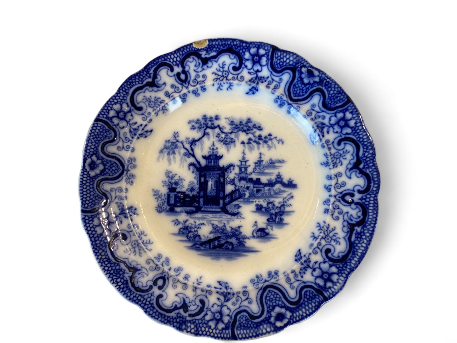 A collection of mostly English 19th century and later blue and white pottery and porcelain - Image 41 of 63