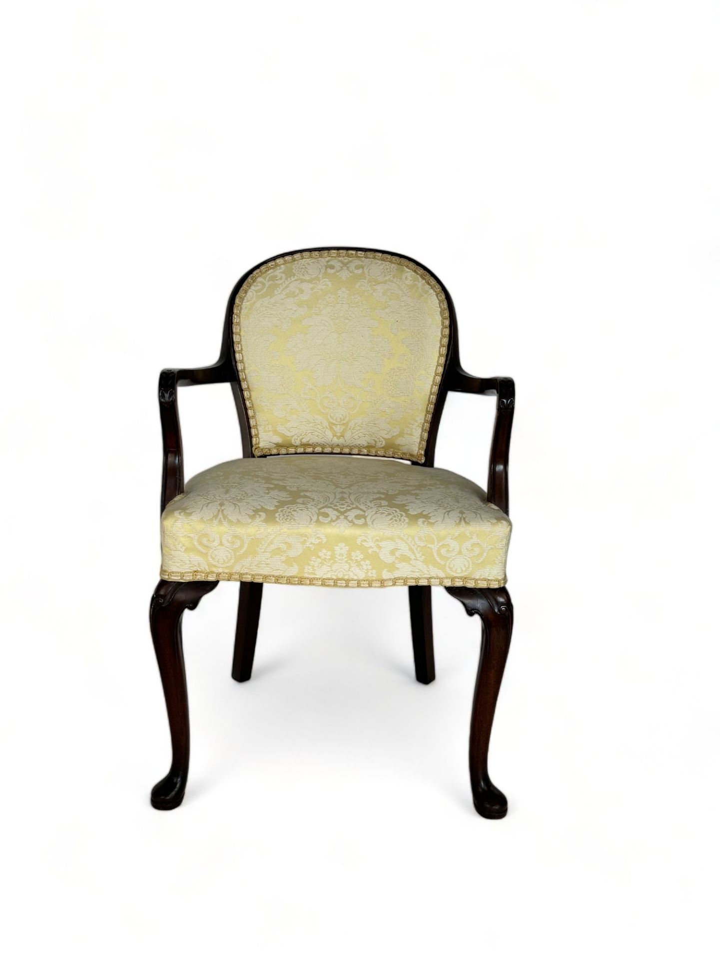 A late 19th century carved mahogany open armchair in the Georgian style - Image 2 of 5
