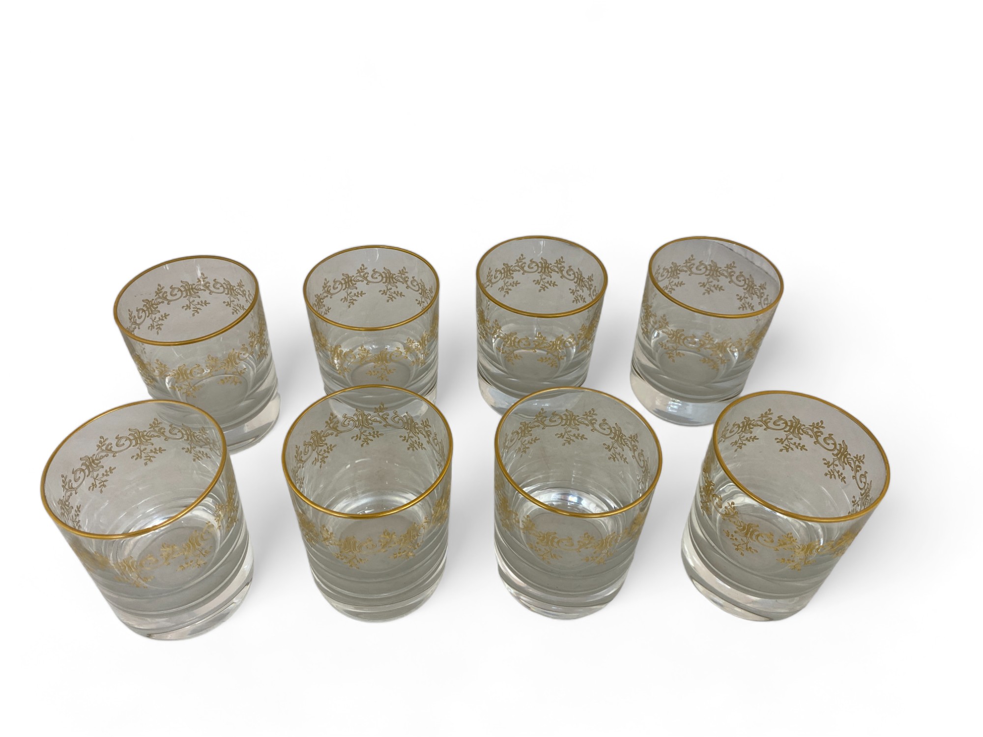 A set of eight Baccarat Recamier pattern glass and gilt foliate decorated tumblers - Image 2 of 6