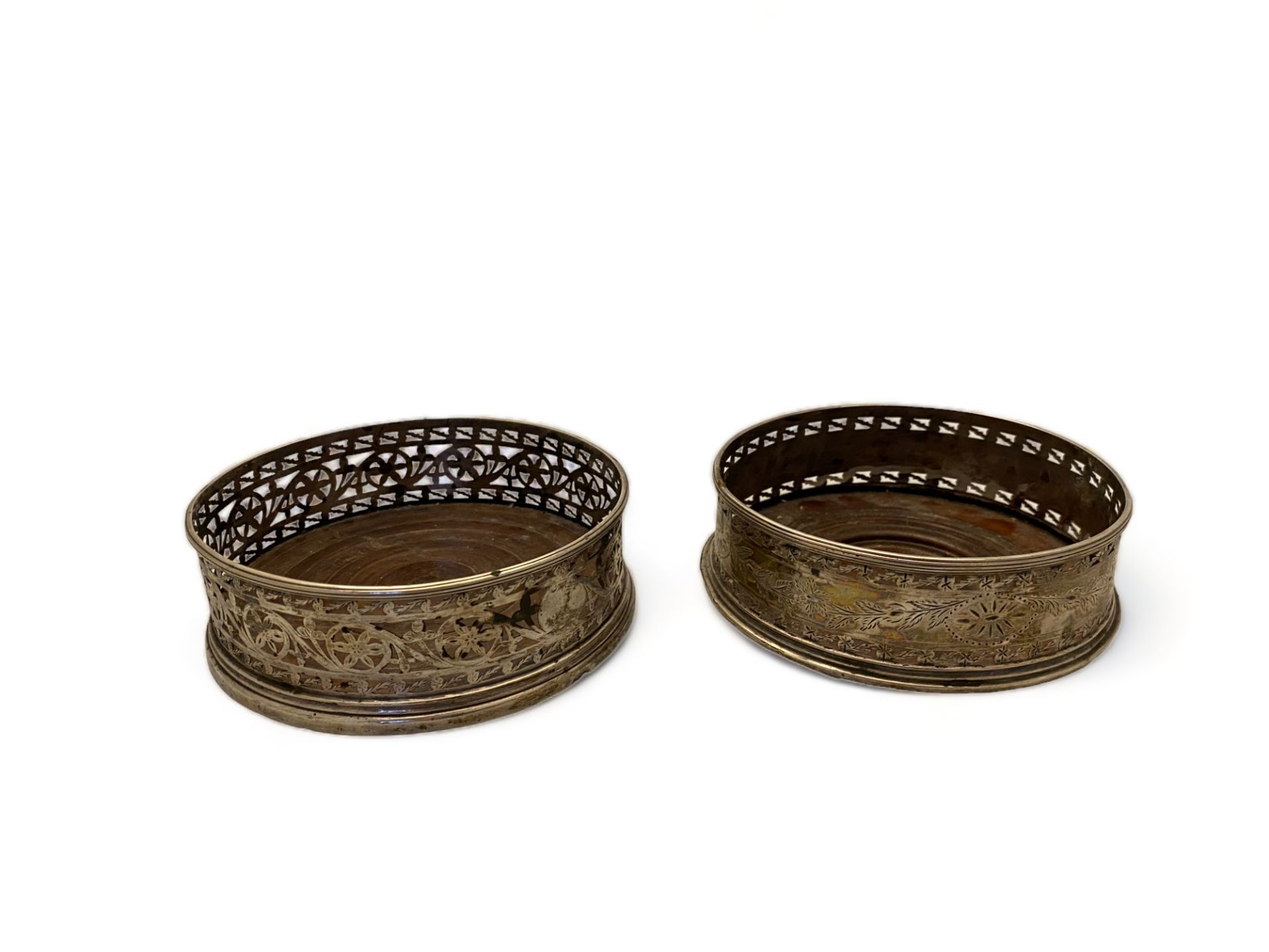 Two late 19th / early 20th century silver plated pierced and engraved wine coasters - Image 4 of 6