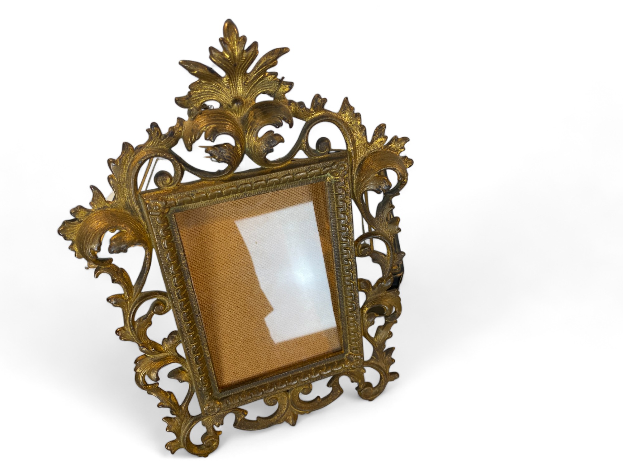 A group of small antique and vintage picture frames - Image 3 of 9